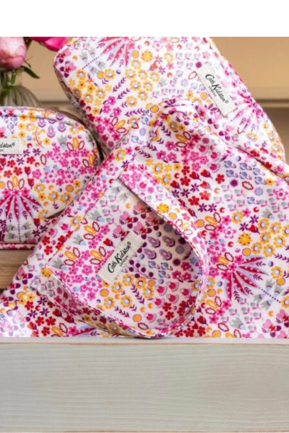 Two Part Wash Bag Affinity Ditsy Print