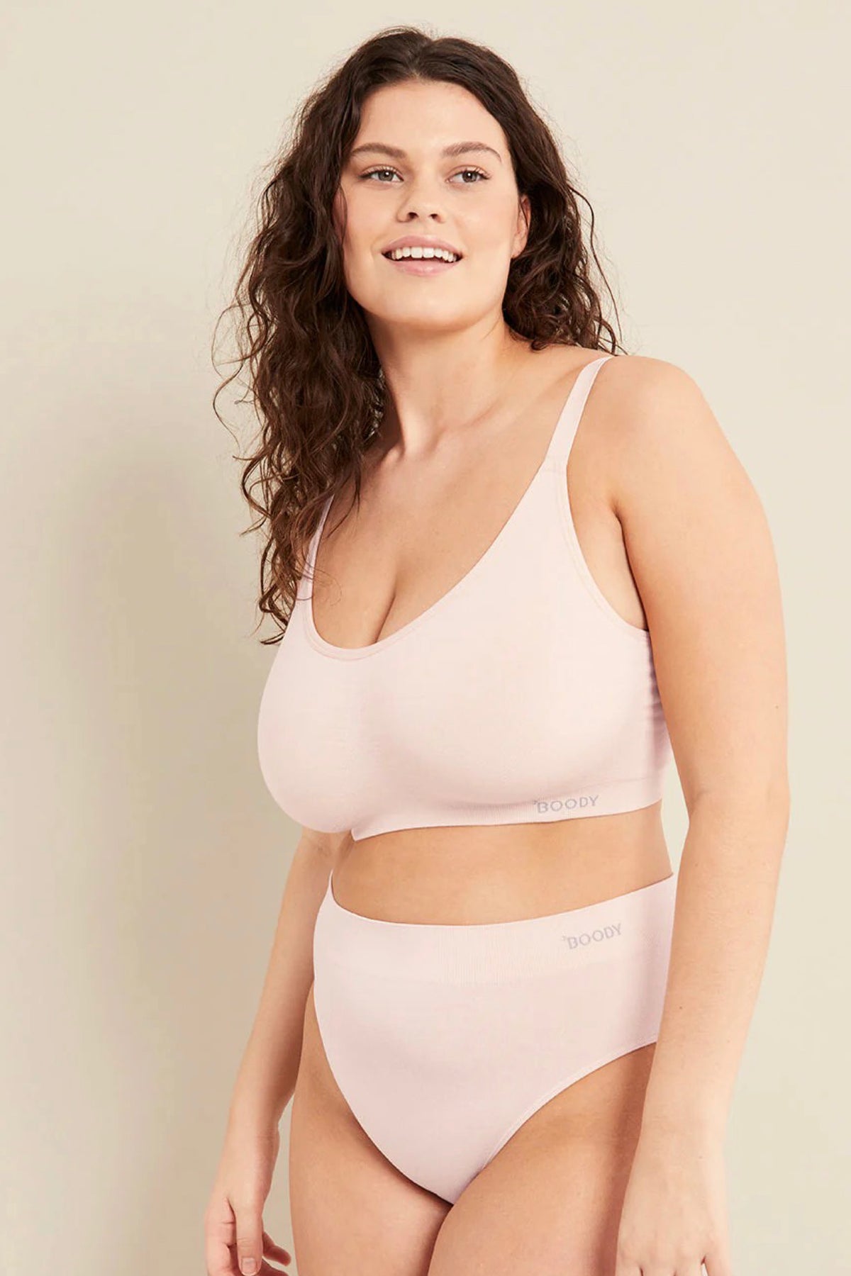 Full Bust Wireless Bra Nude - PREORDER DELIVERY MID MAY