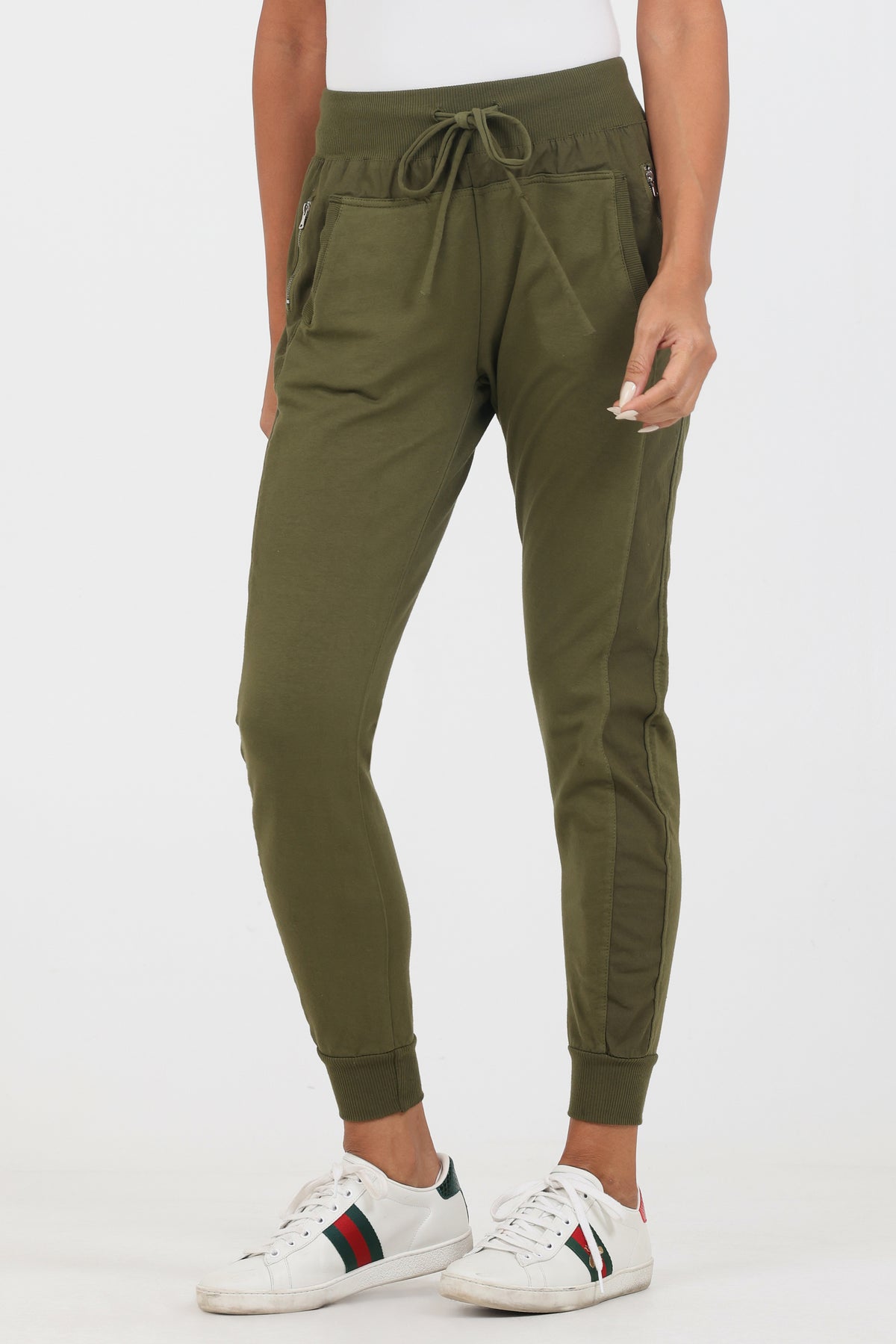 The Ultimate Jogger Olive