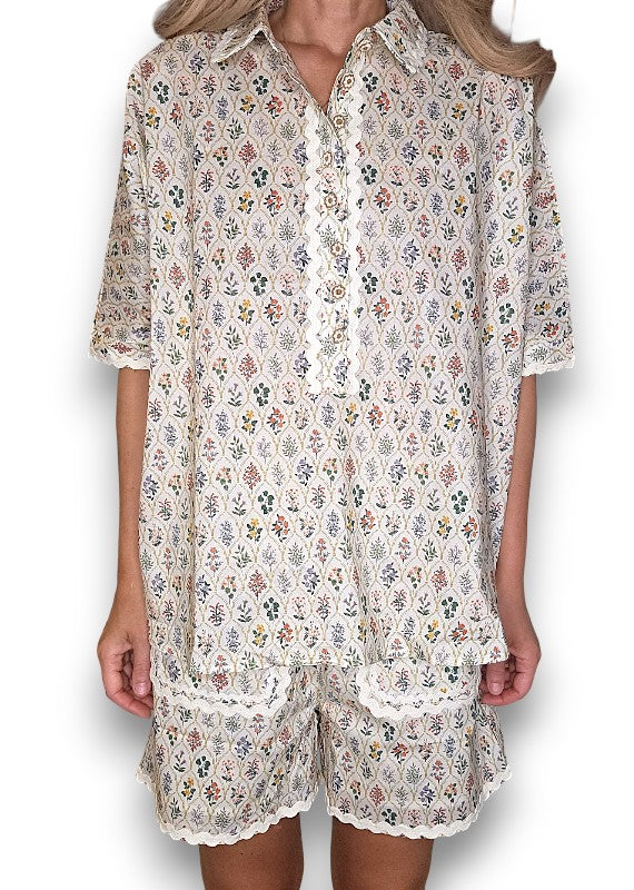 Ivory Wallflower 2pcs Set