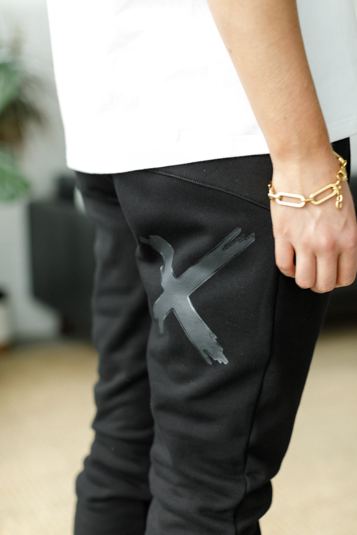 Alpine Apartment Pants Black with Black Matte/Gloss X