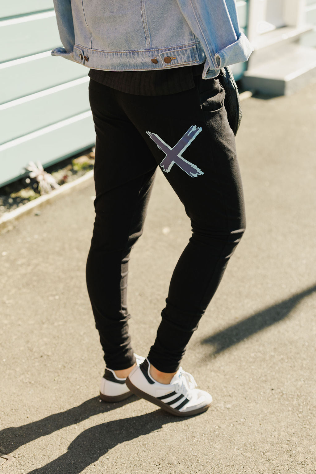 Apartment Pants Black With Marine Blue Shadow X
