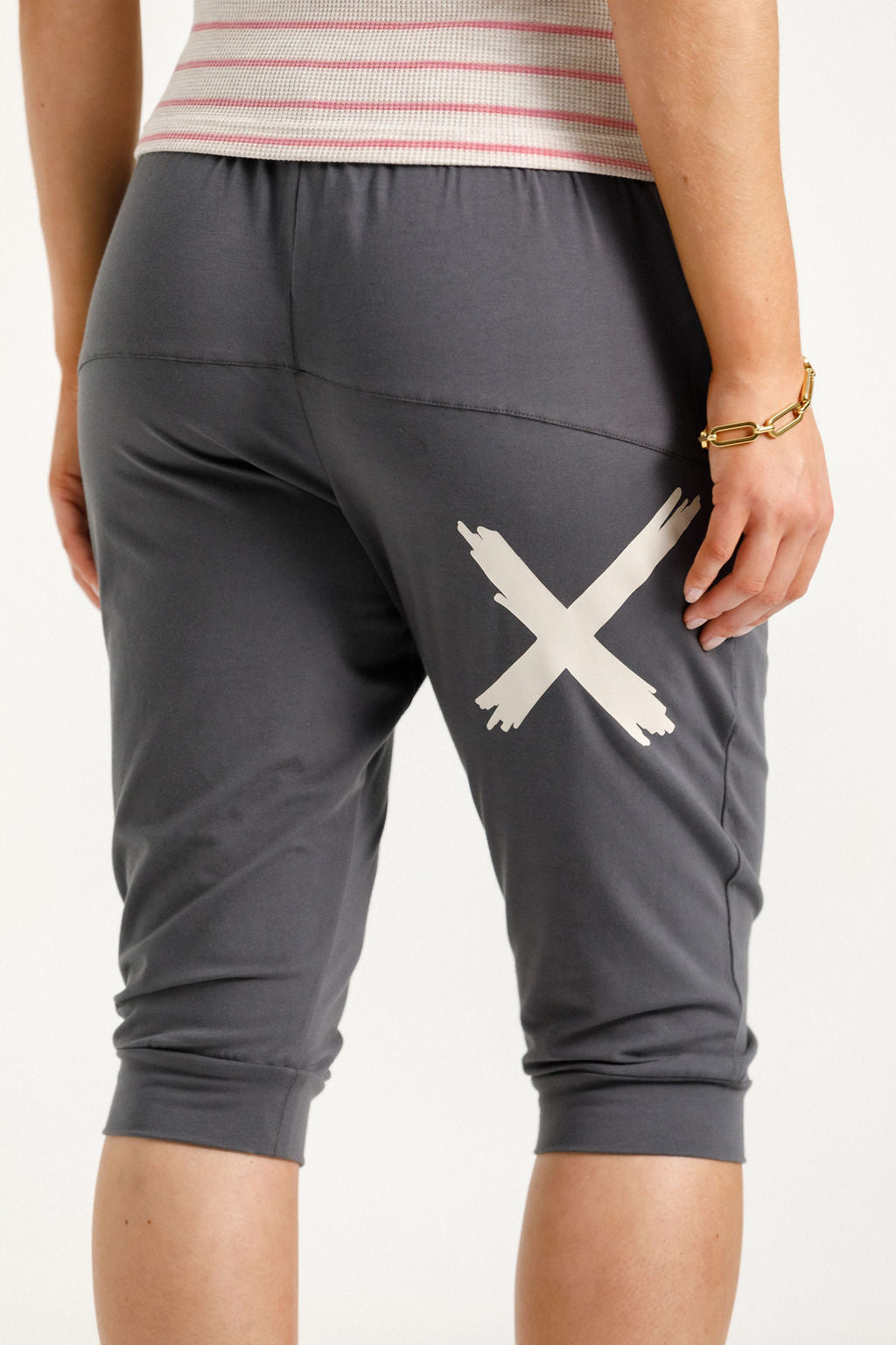 3/4 Apartment Pants Graphite With Ivory X