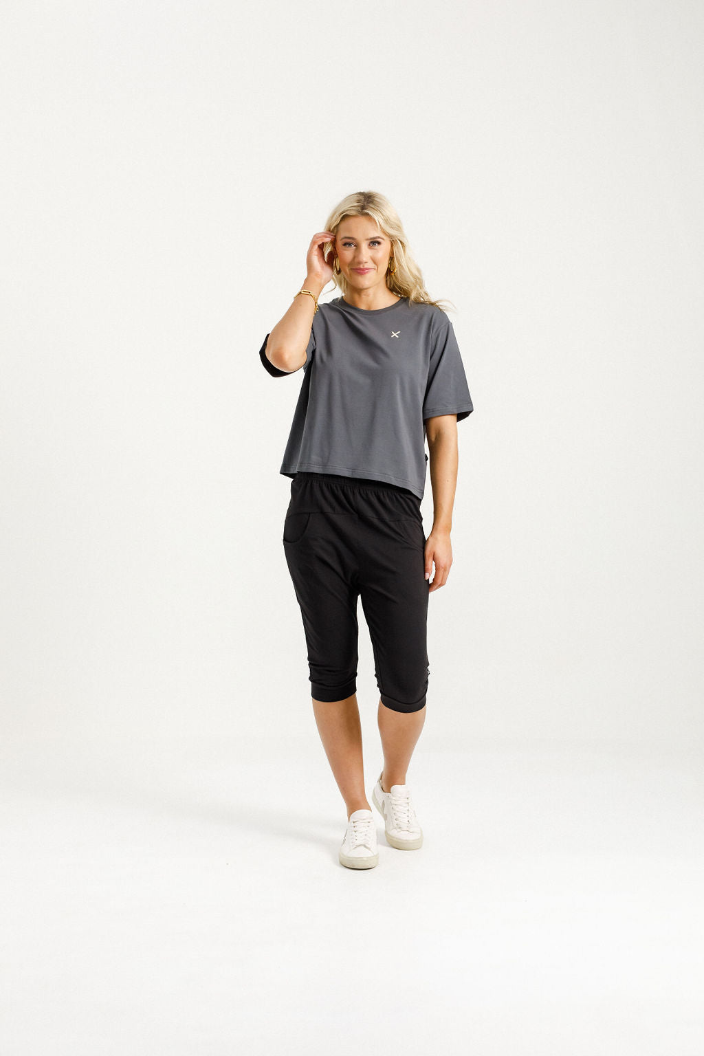 3/4 Apartment Pants Black With Blossom Daisy X