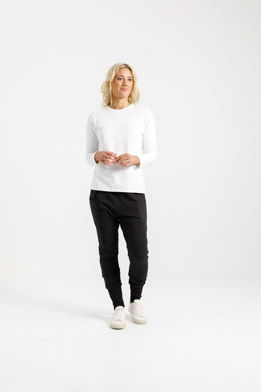 Alpine Apartment Pants Black with Black Matte/Gloss X