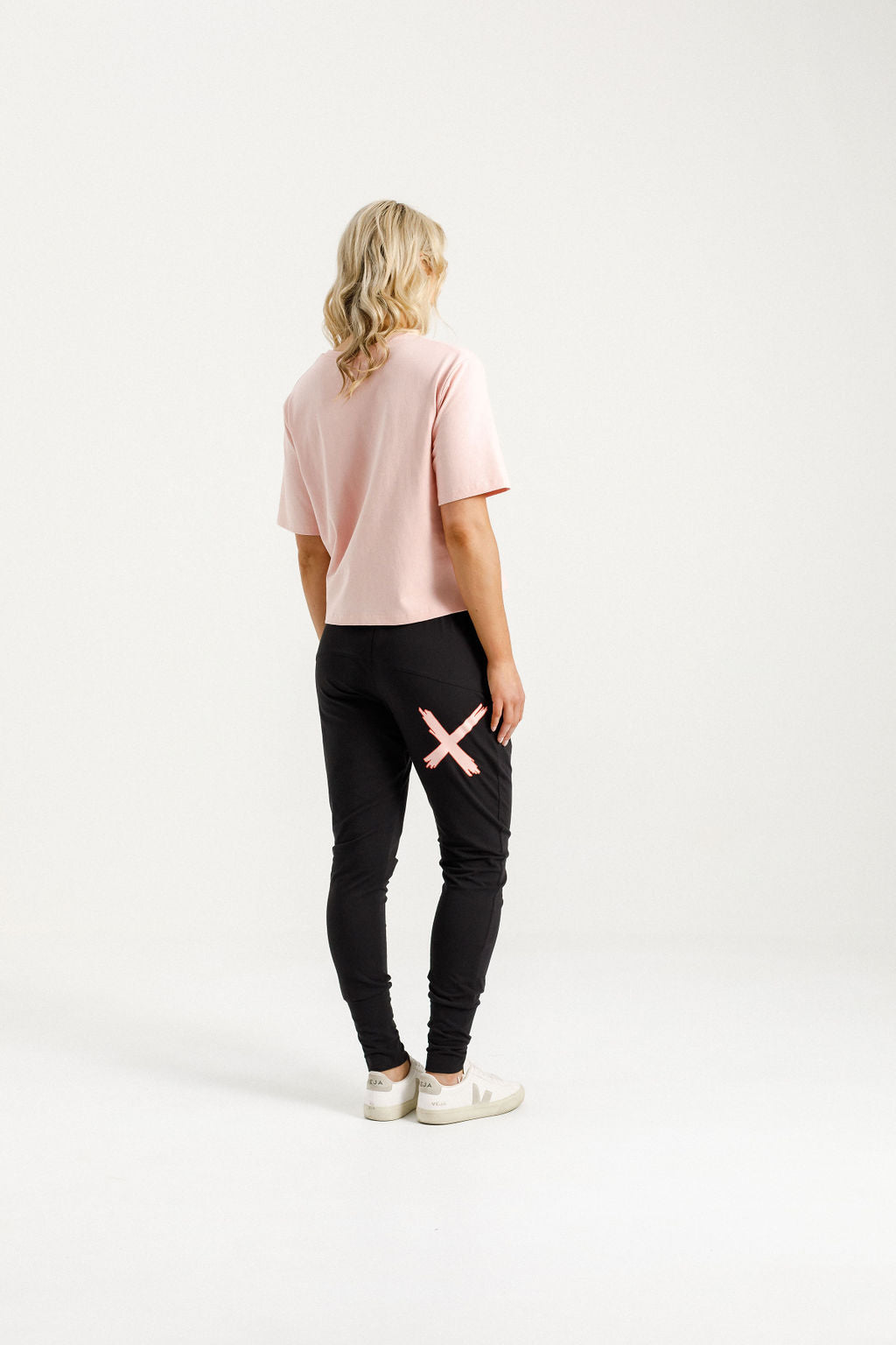 Apartment Pants Black with Blossom Berry X - PREORDER DELIVERY END AUGUST