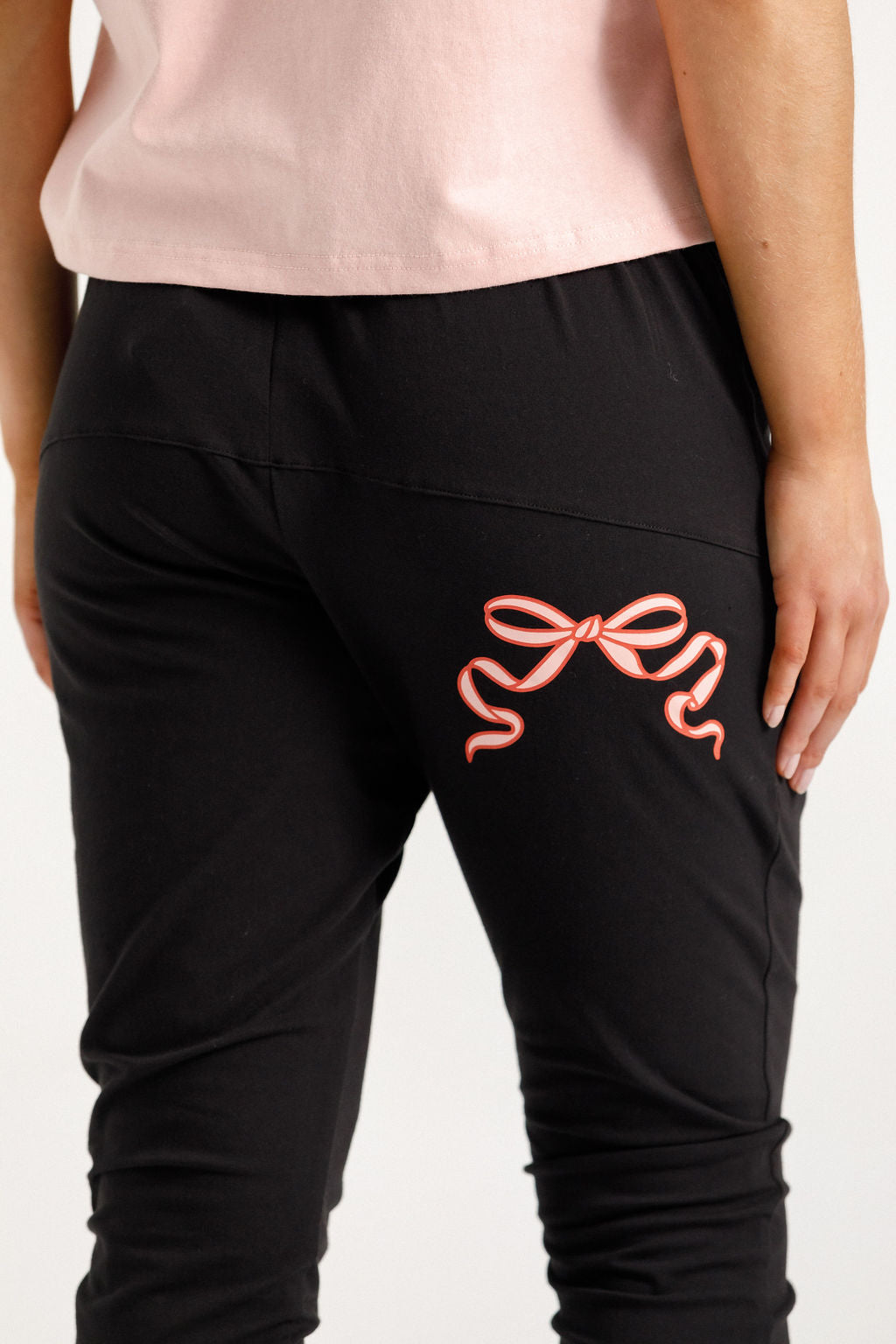 Apartment Pants Black with Blossom Berry Bow- PREORDER DELIVERY END AUGUST