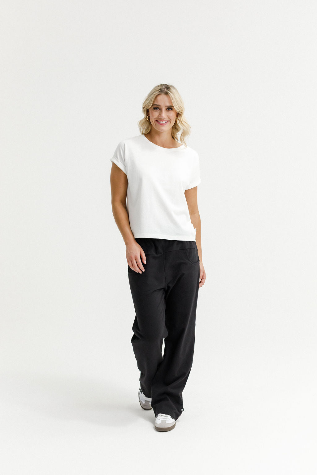 Avenue Pants Black With Coral Stripe X
