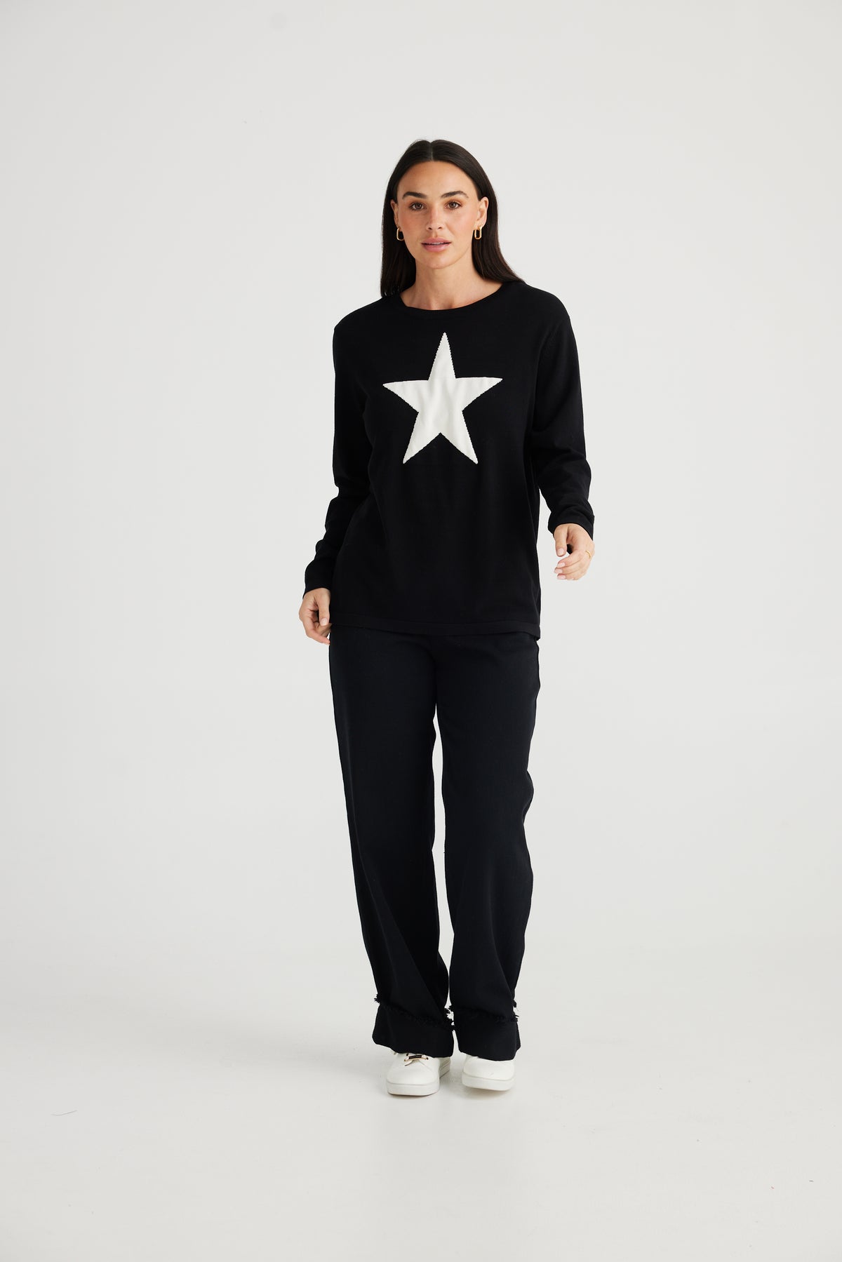 Petra Star Knit Black With White