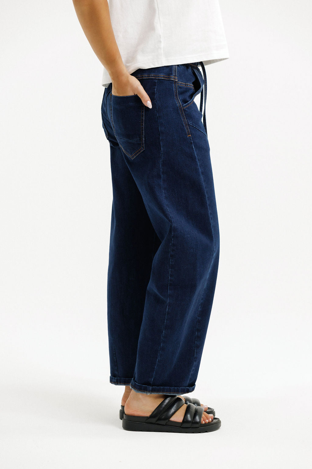 Barrel Jeans Indigo Wash