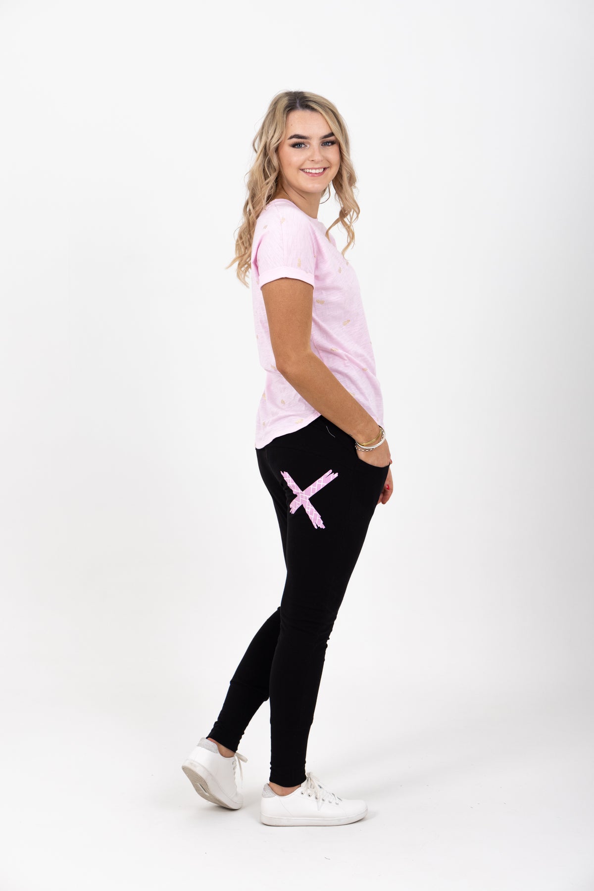 Apartment Pants Black With Pink Bloom X