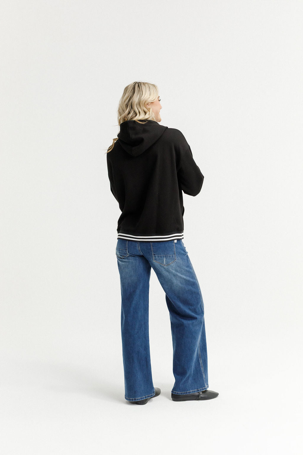 Elliot Hoodie Alpine Weight Black With Silver X And Stripe Cuffs