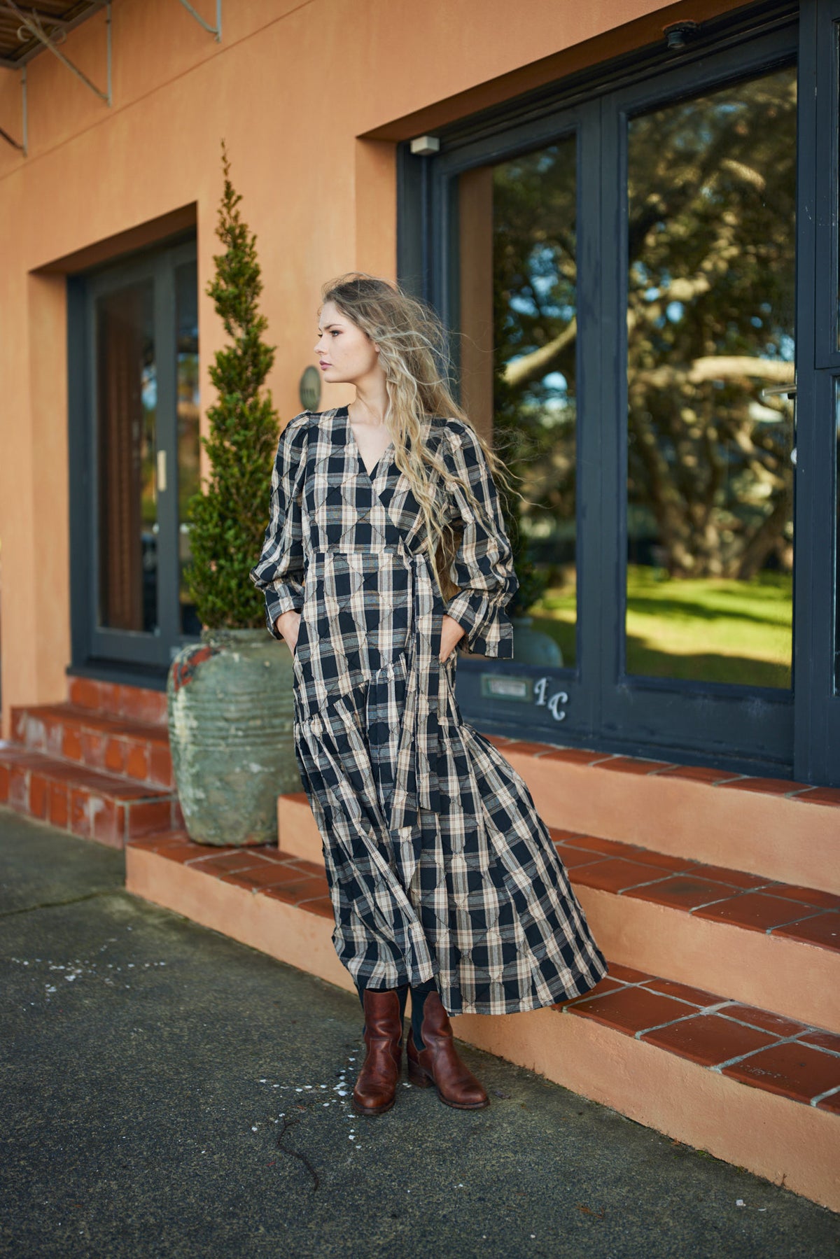 Wyatt Dress Black Camel Tartan