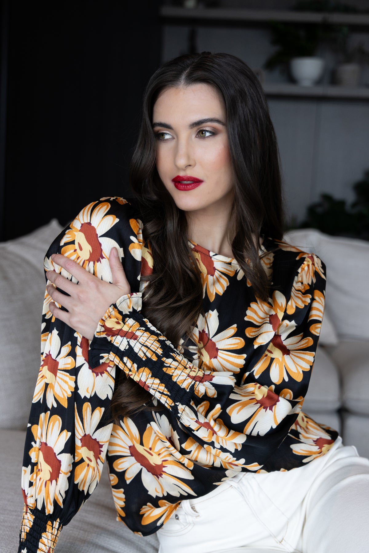 Timely Top Happy Burst