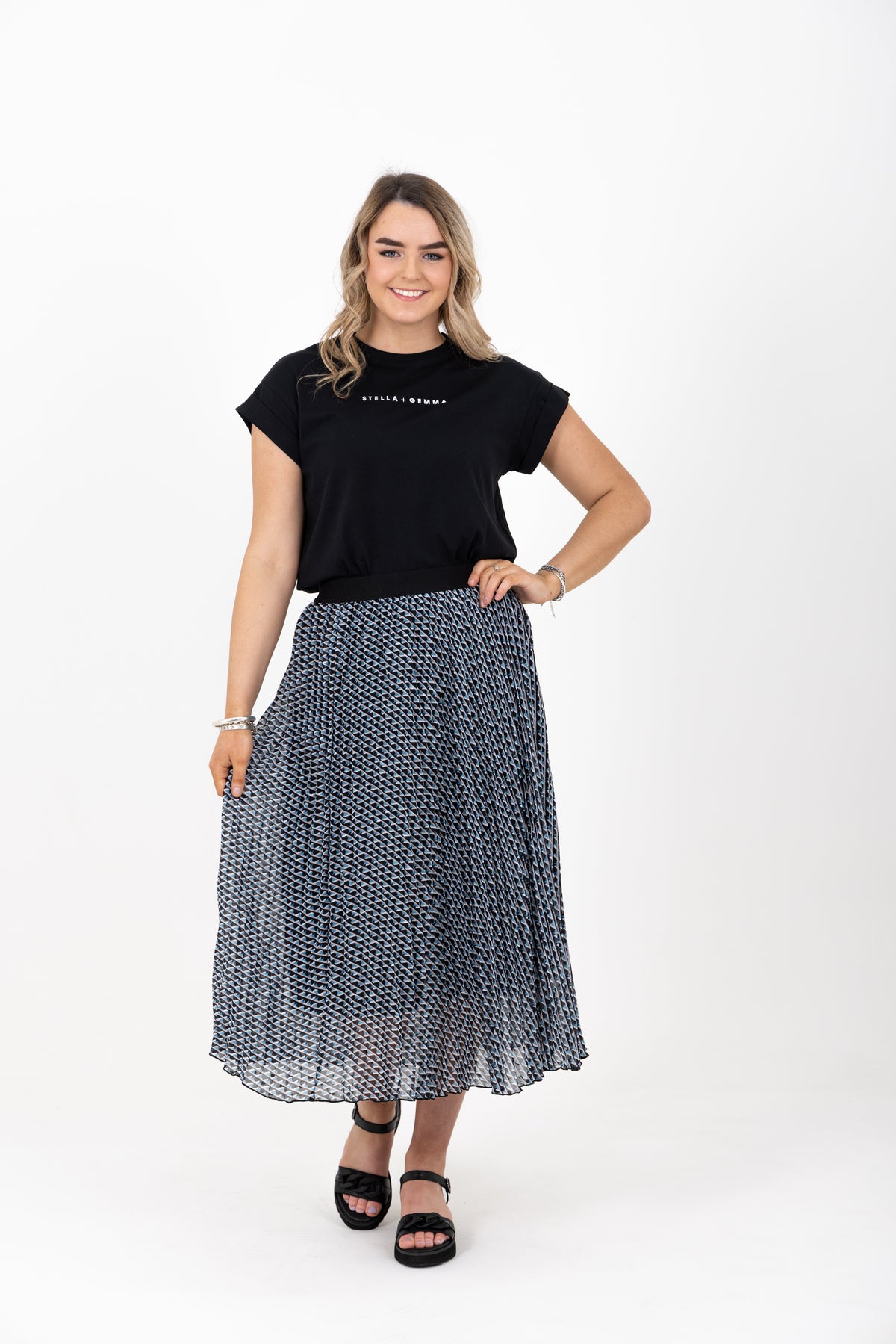 Sunray Pleated Skirt Graphic Blue