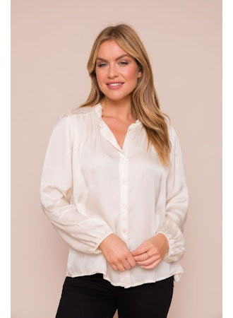 Rose Blouse With Ruffle Collar
