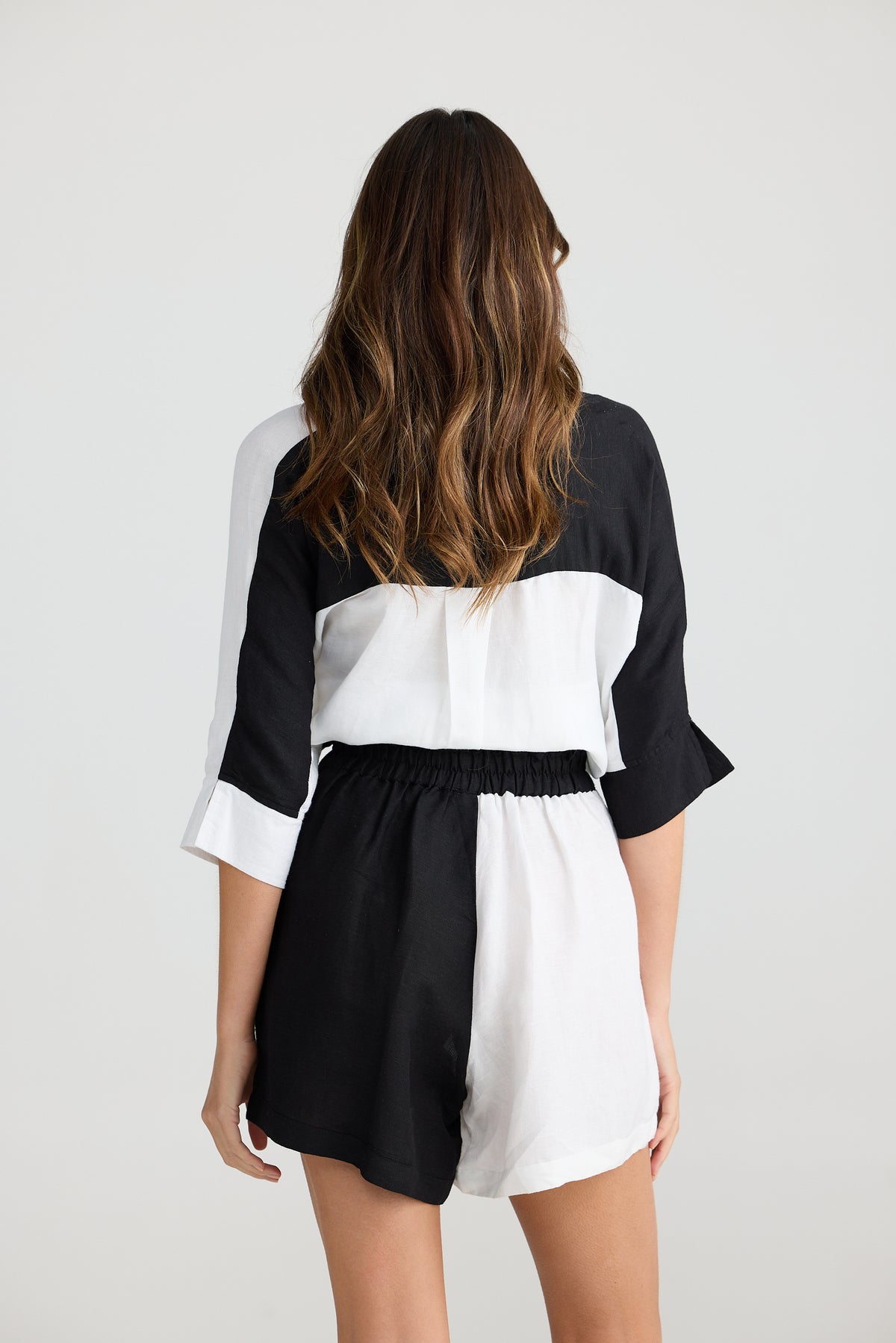 Checker Short Black/White