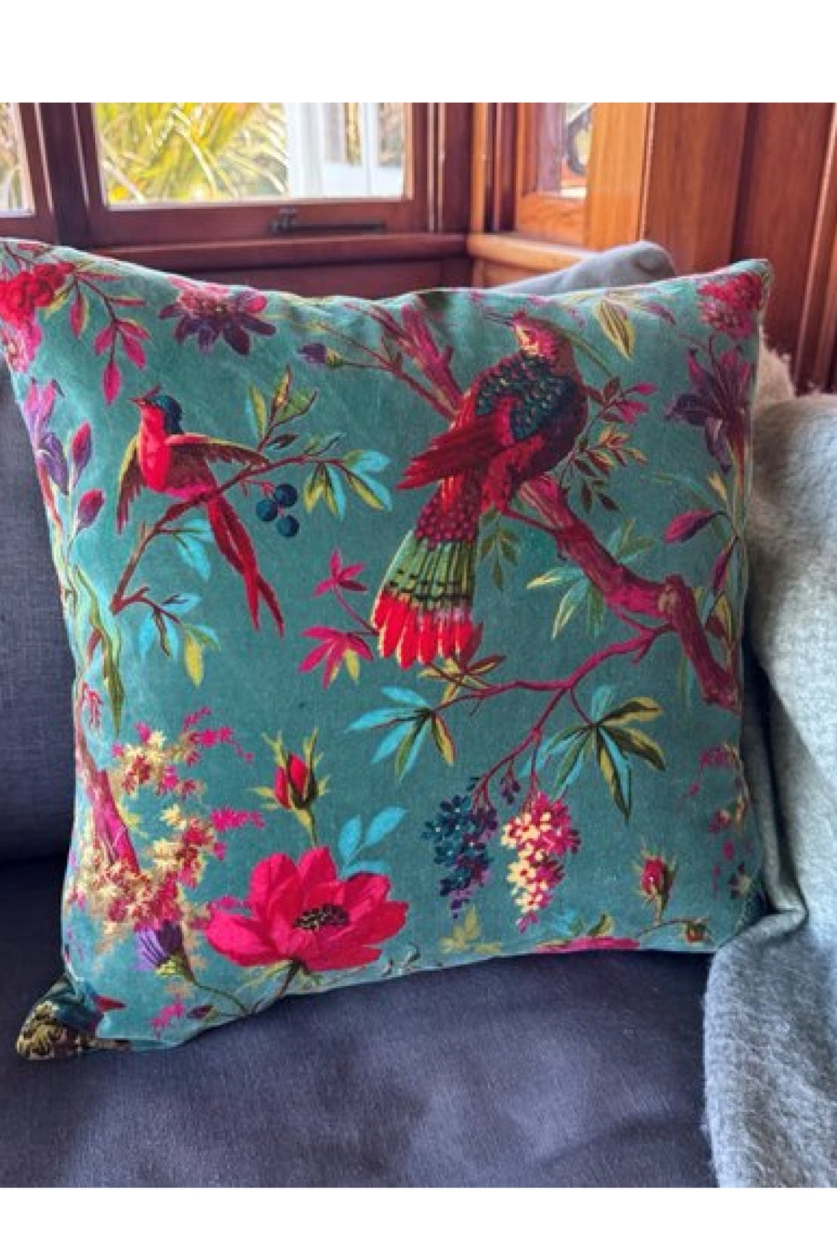 Paradise Cushion Ivy