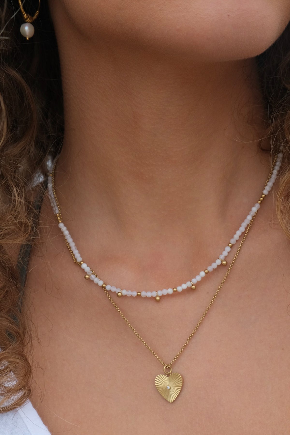 Short Chain Miniature Gold Glass Beads