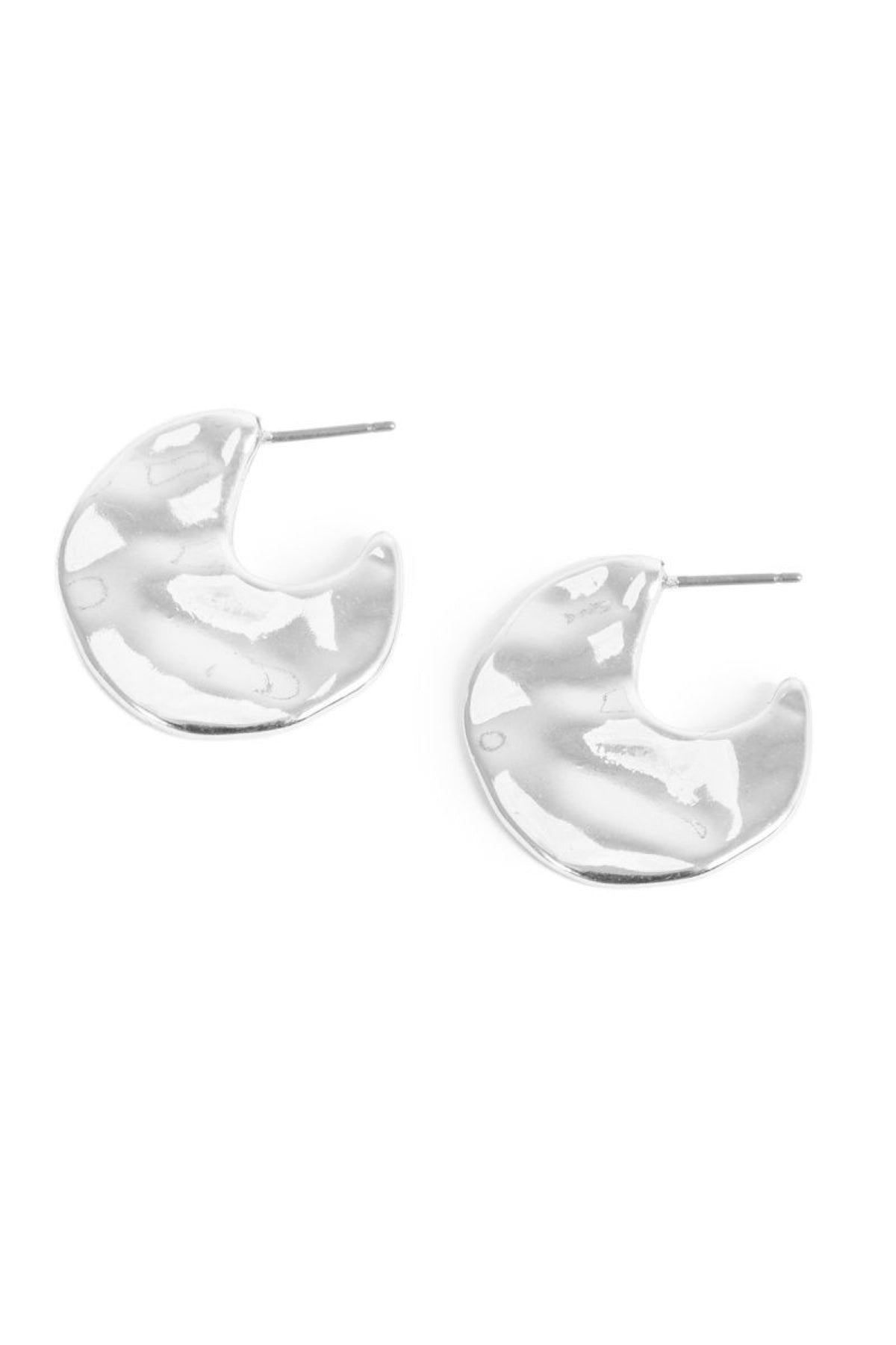 Sculptured Earrings Silver
