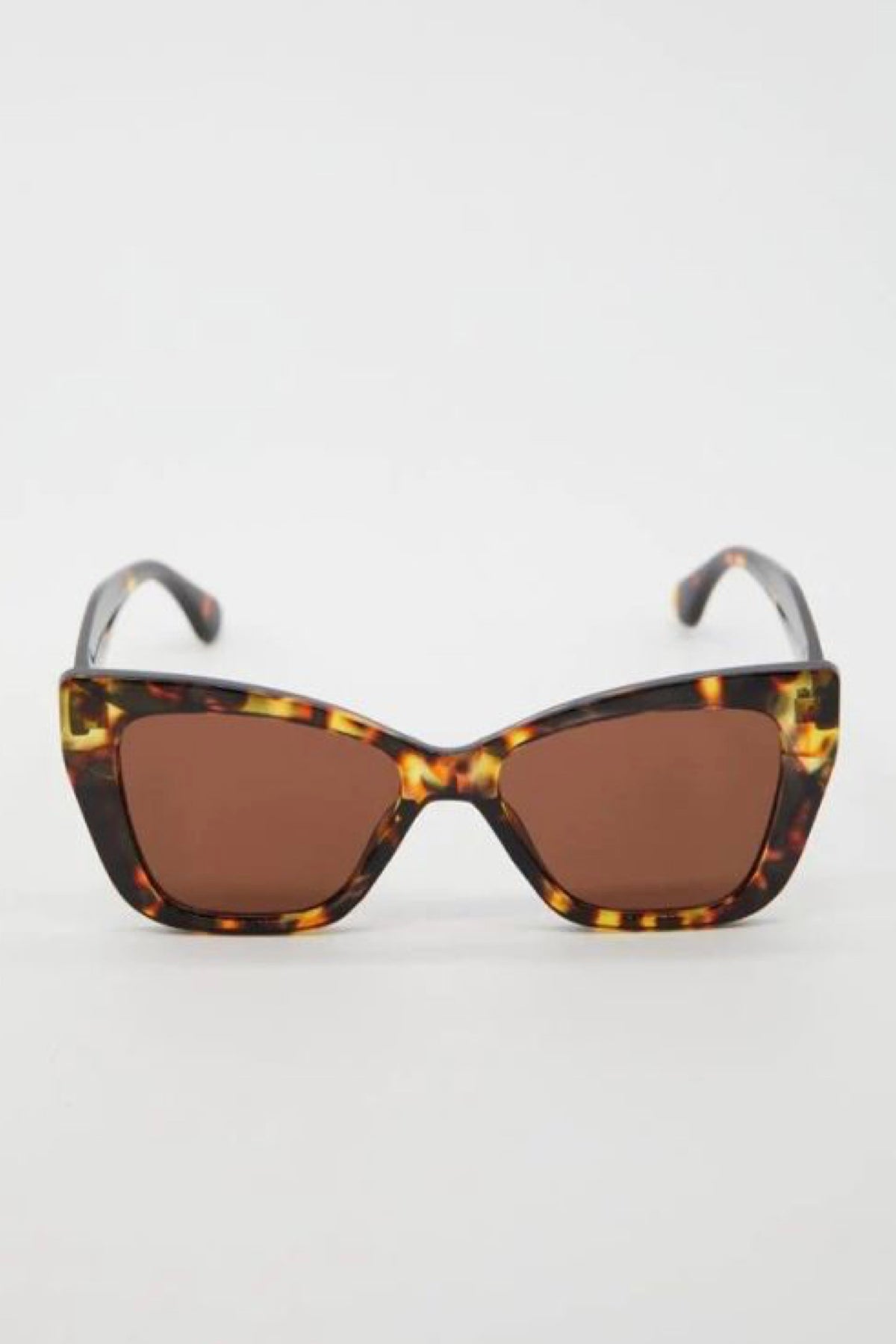 Nadia Sunglasses Tort
