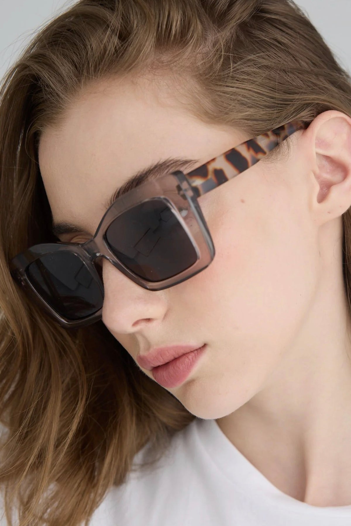 Cleo Sunglasses Grey Tortoise Shell