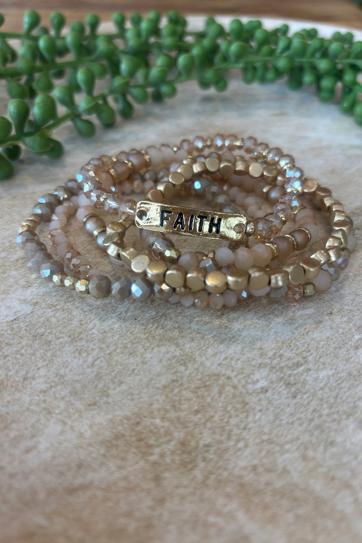 Faith Bracelet Champagne