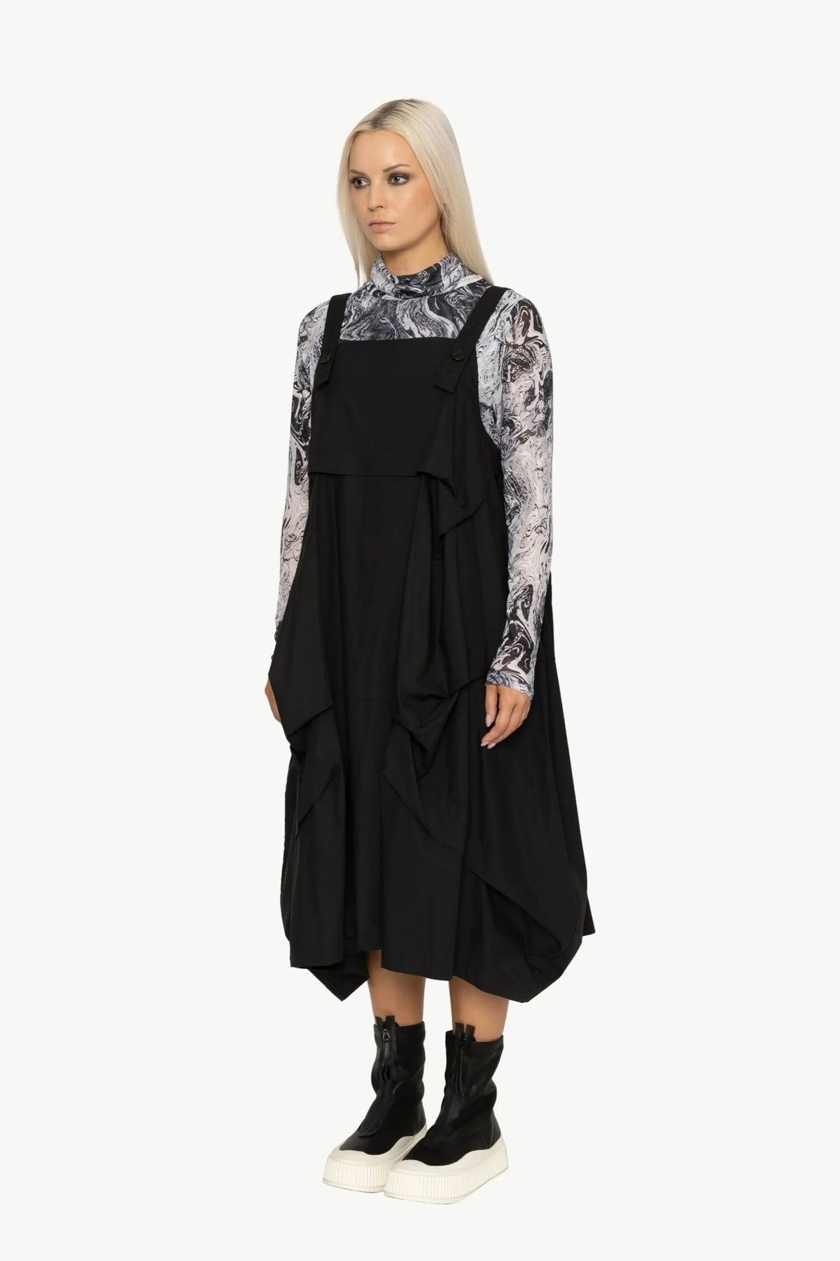 Valen Dress Black