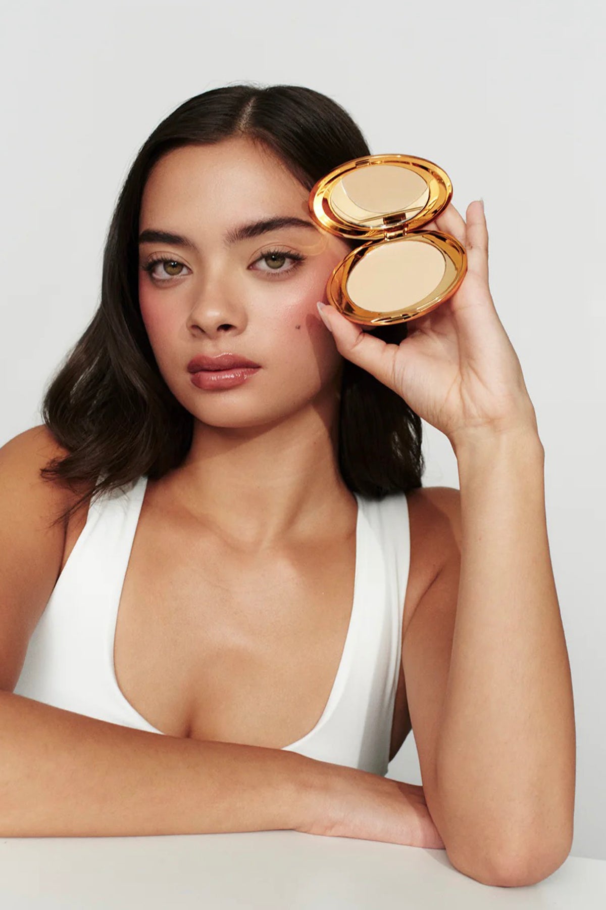 Miracle Flawless Pressed Powder Light