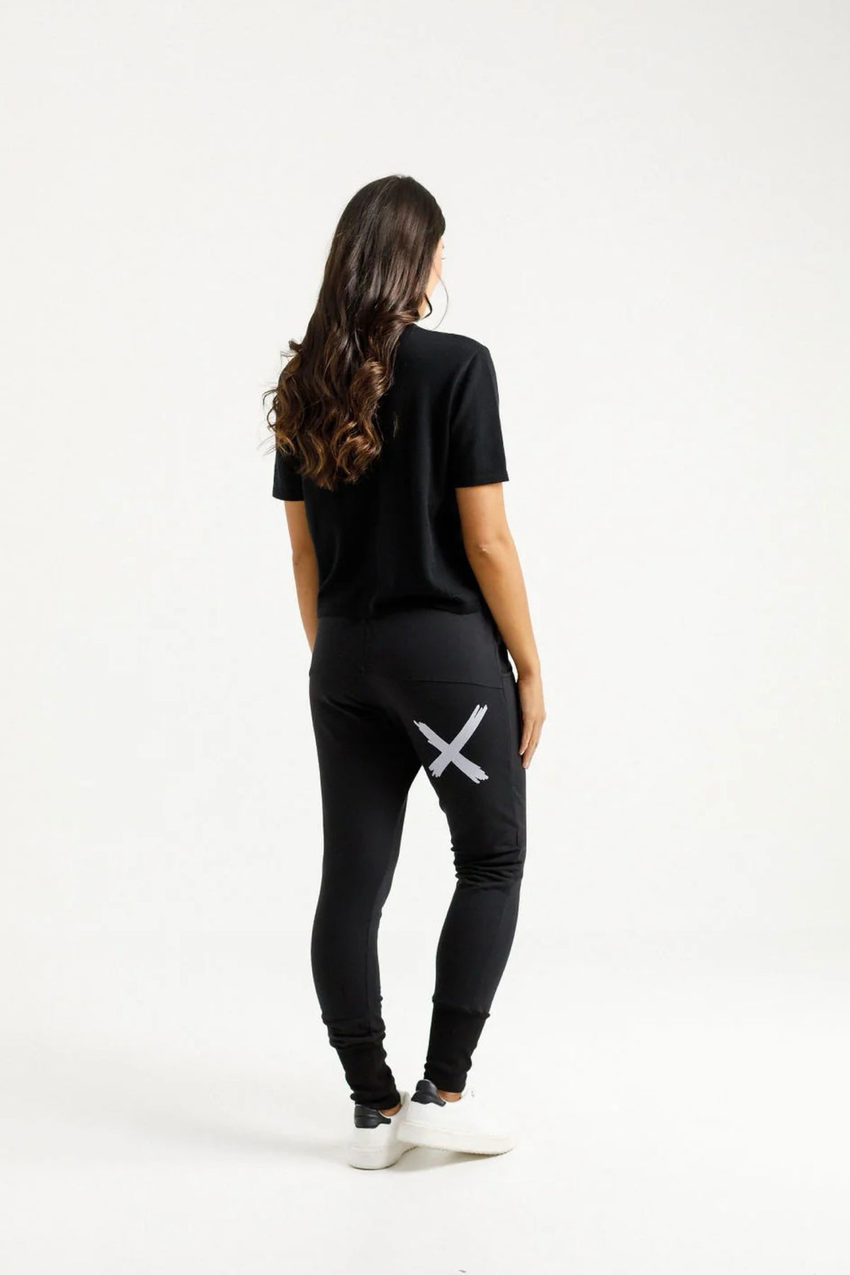 Alpine Apartment Pant Black With Lilac X