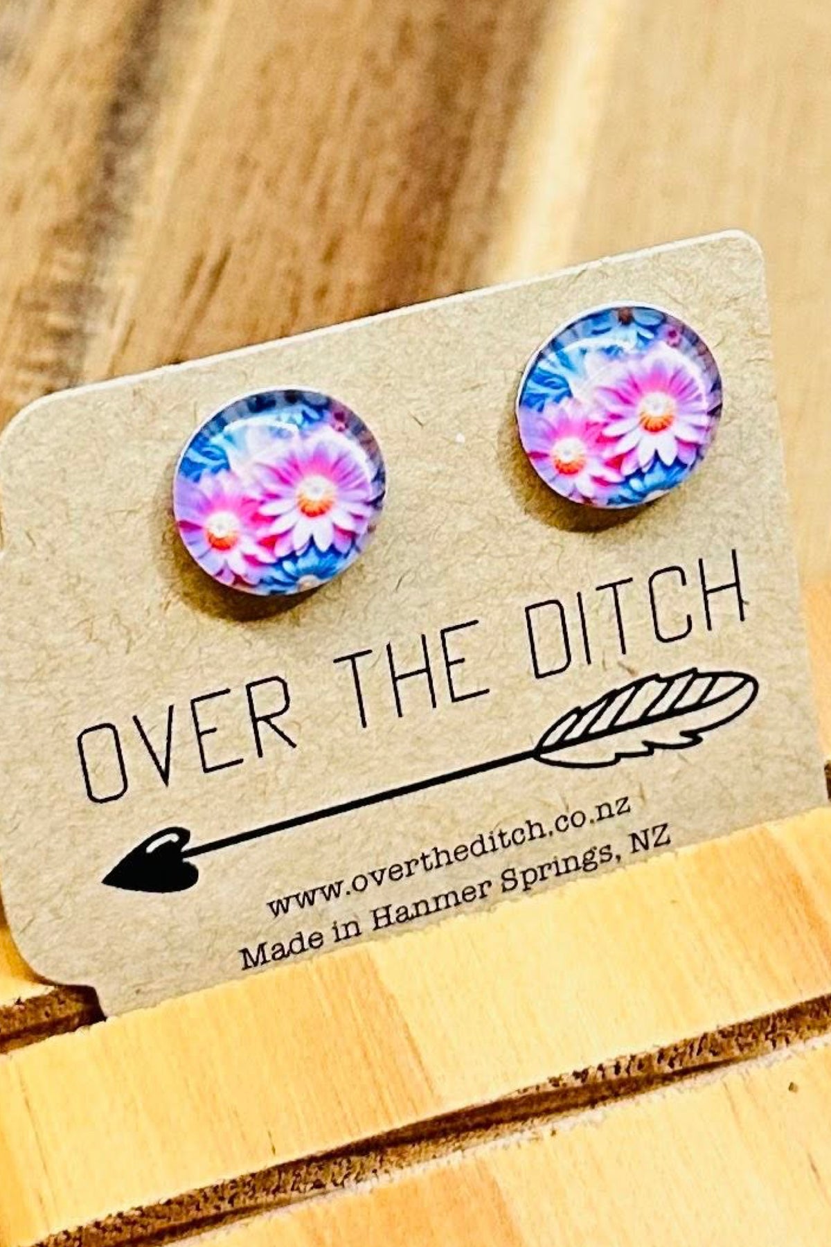 Pink Daisy Studs