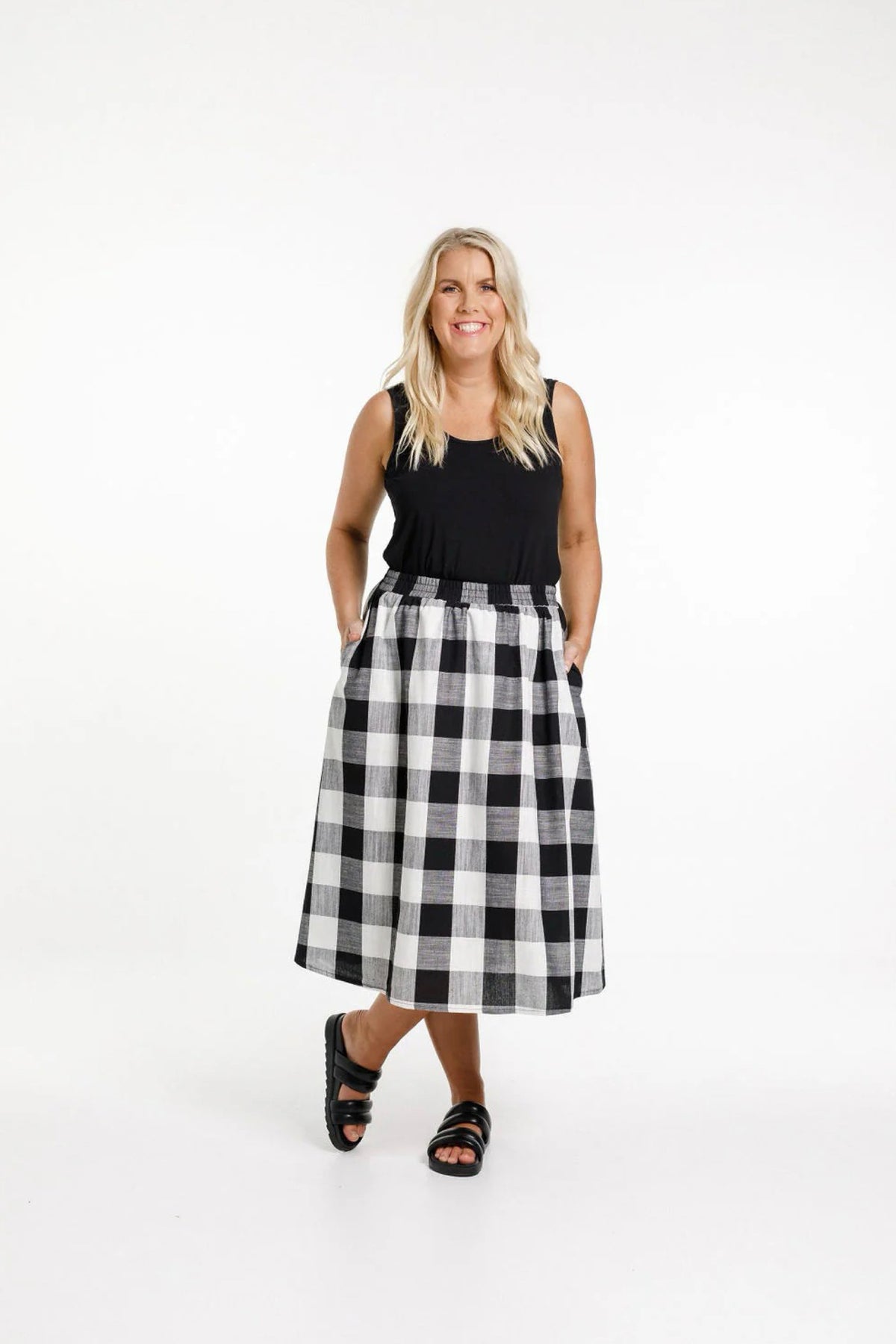 Delilah Linen Skirt in Spearmint Gingham Delilah Linen Skirt in Spearmint Gingham