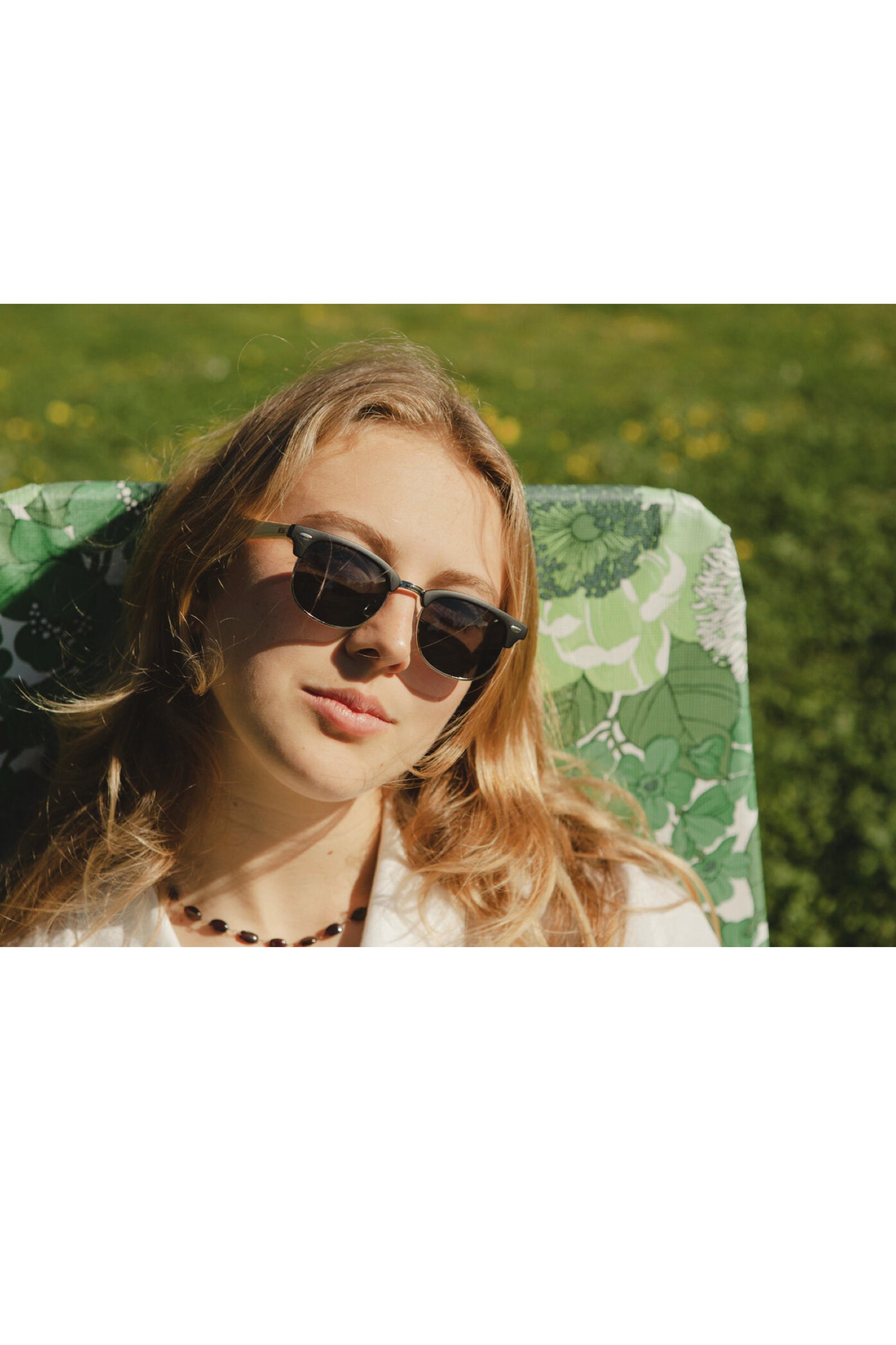 Forsyth Black Lens