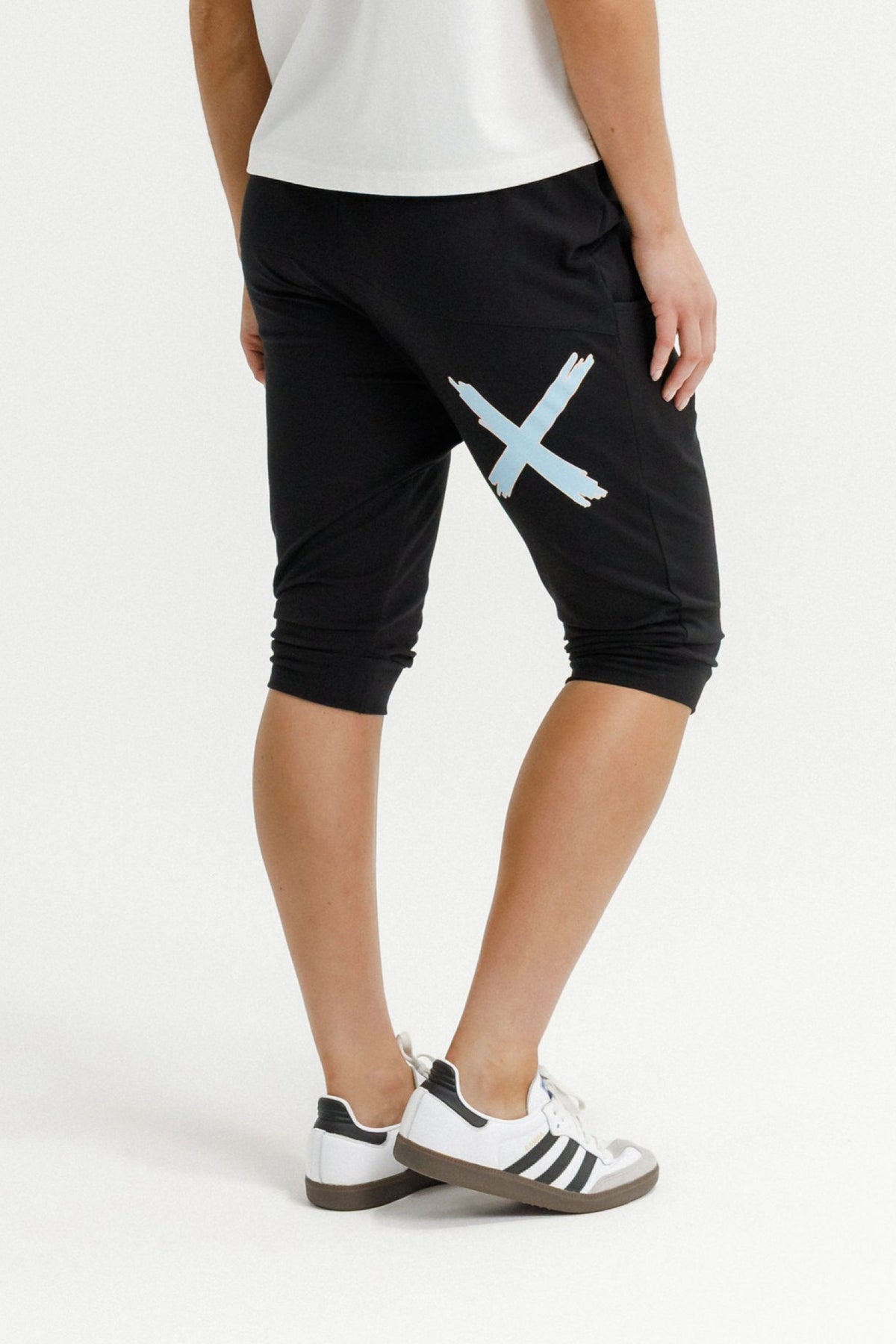 3/4 Apartment Pants Black With Sapphire Ivory X - PREORDER DELIVERY EARLY FEB
