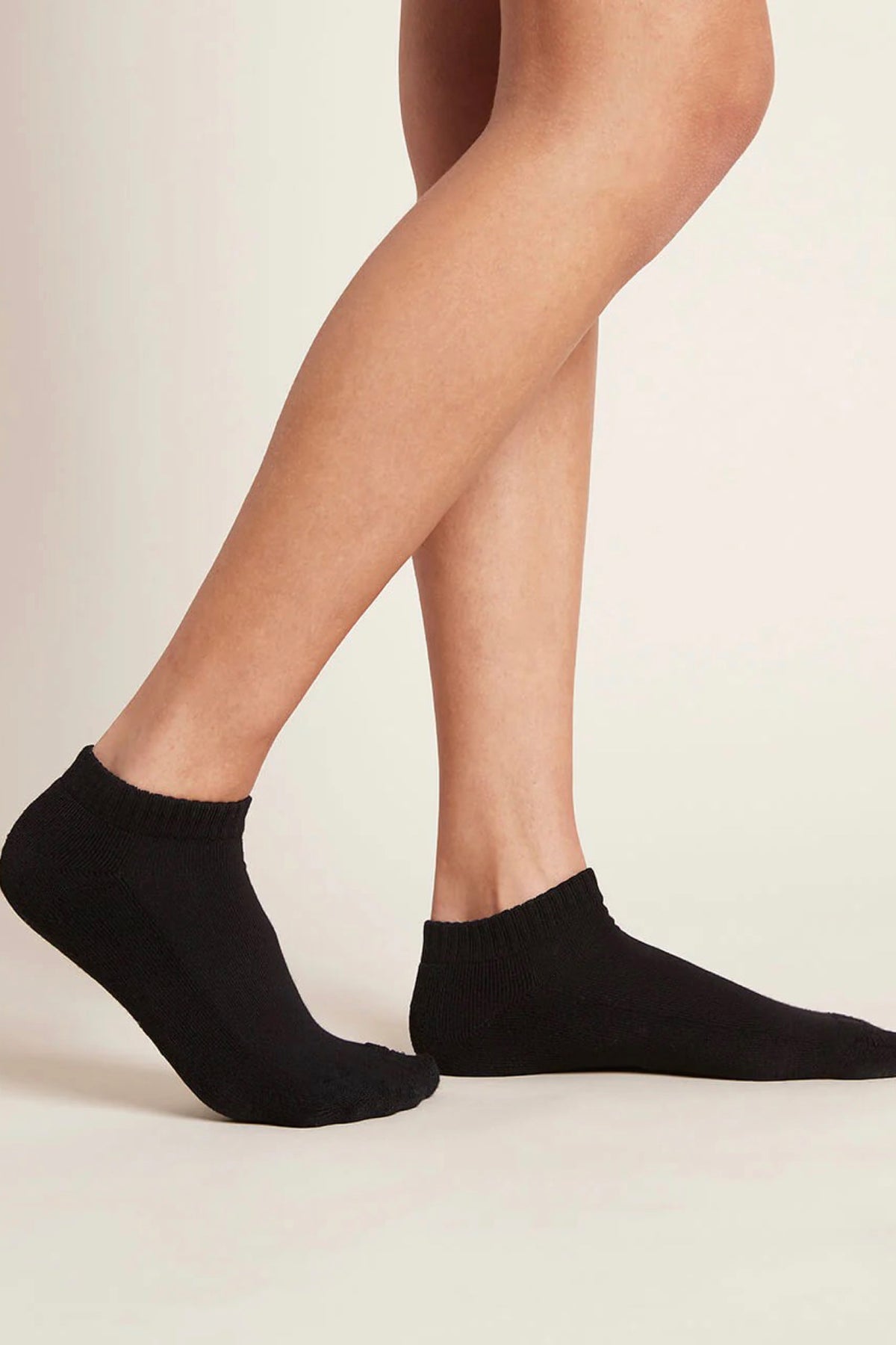 Women's Low Cut Cushioned Sneaker Socks
