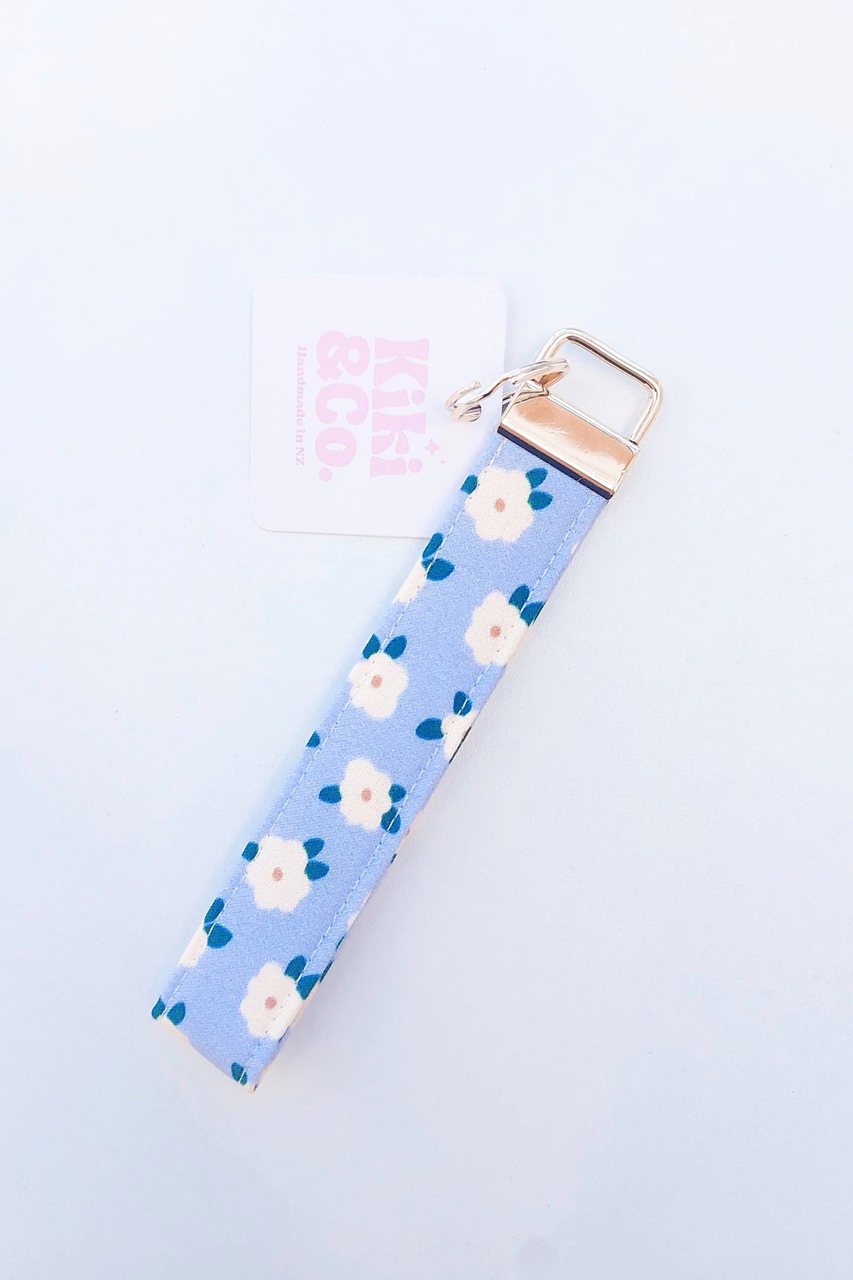 Keychain Blue Daisy