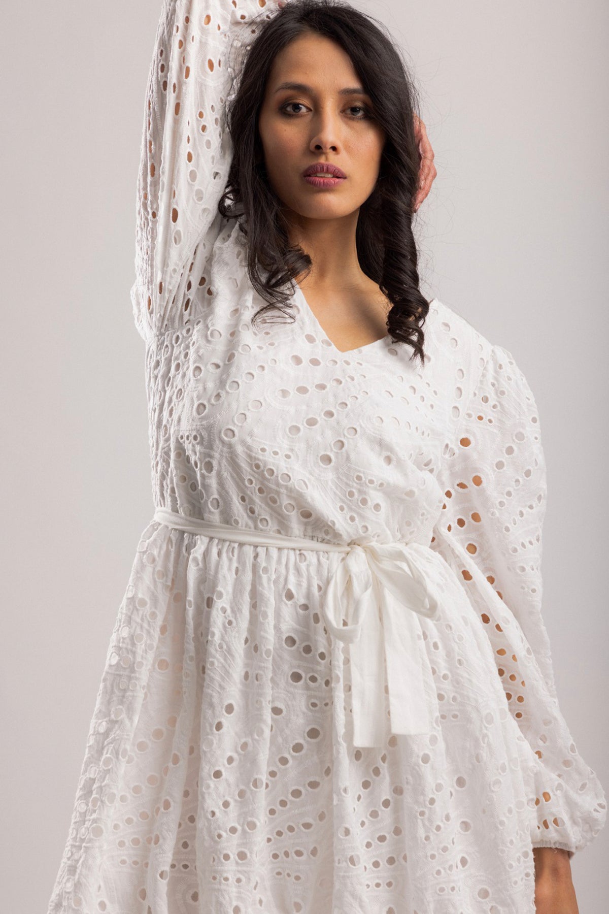 Oyster Dress White Lace