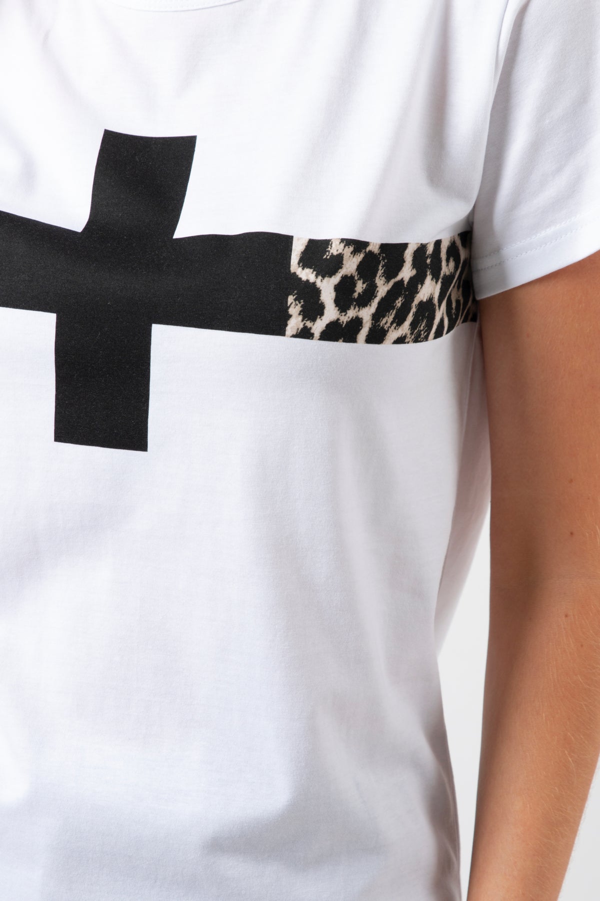 T-Shirt White With Leopard Stripe
