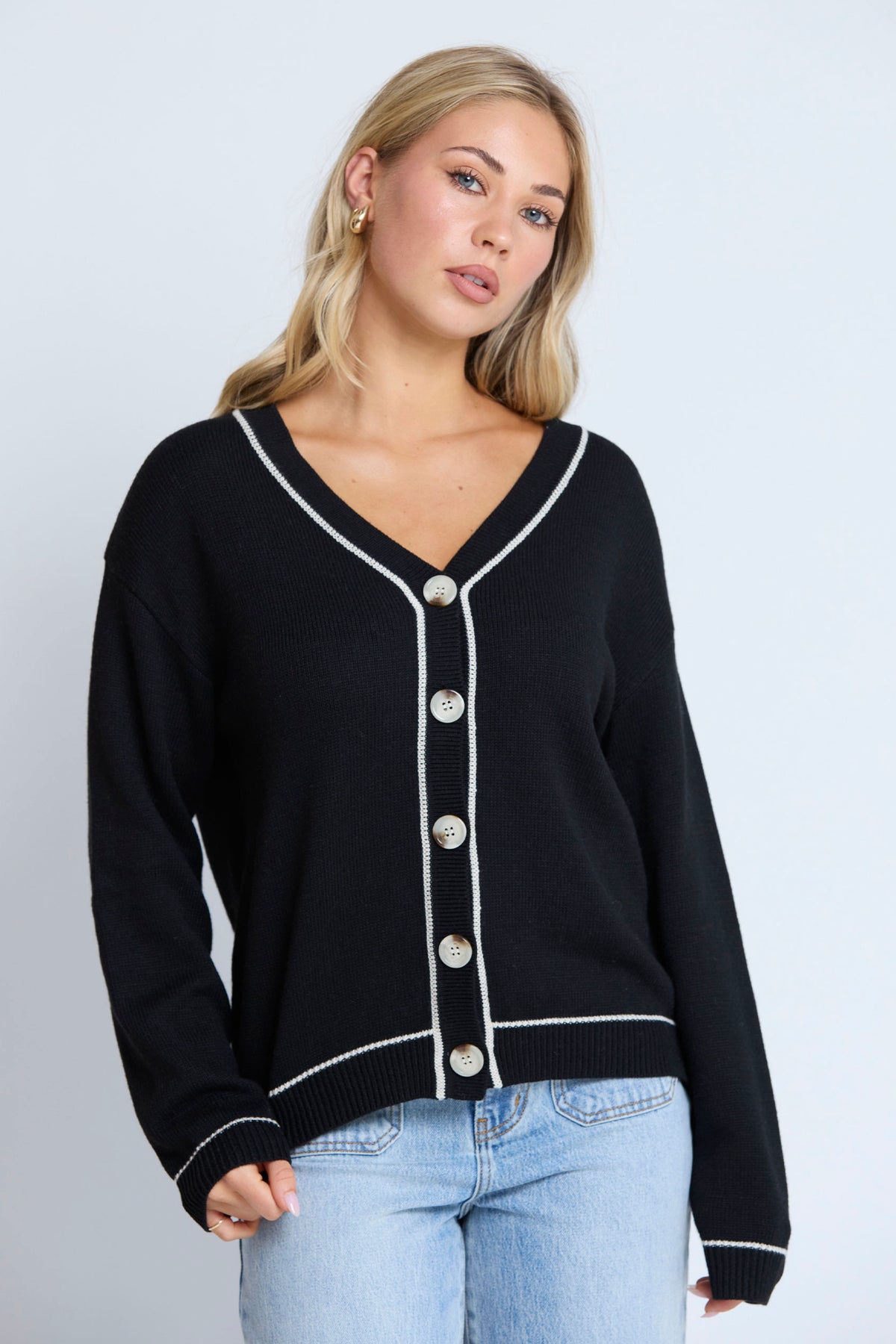 Annaliese Cardigan Black - PREORDER DELIVERY END JUNE