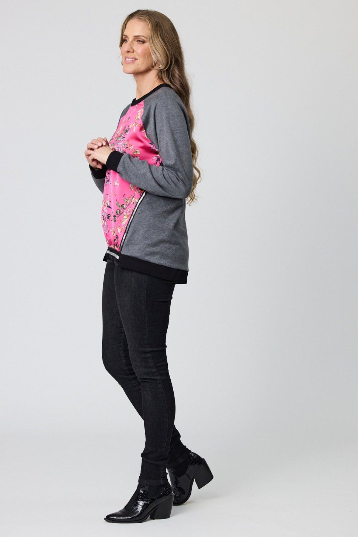 Madison Print Front Top Charcoal/Pink