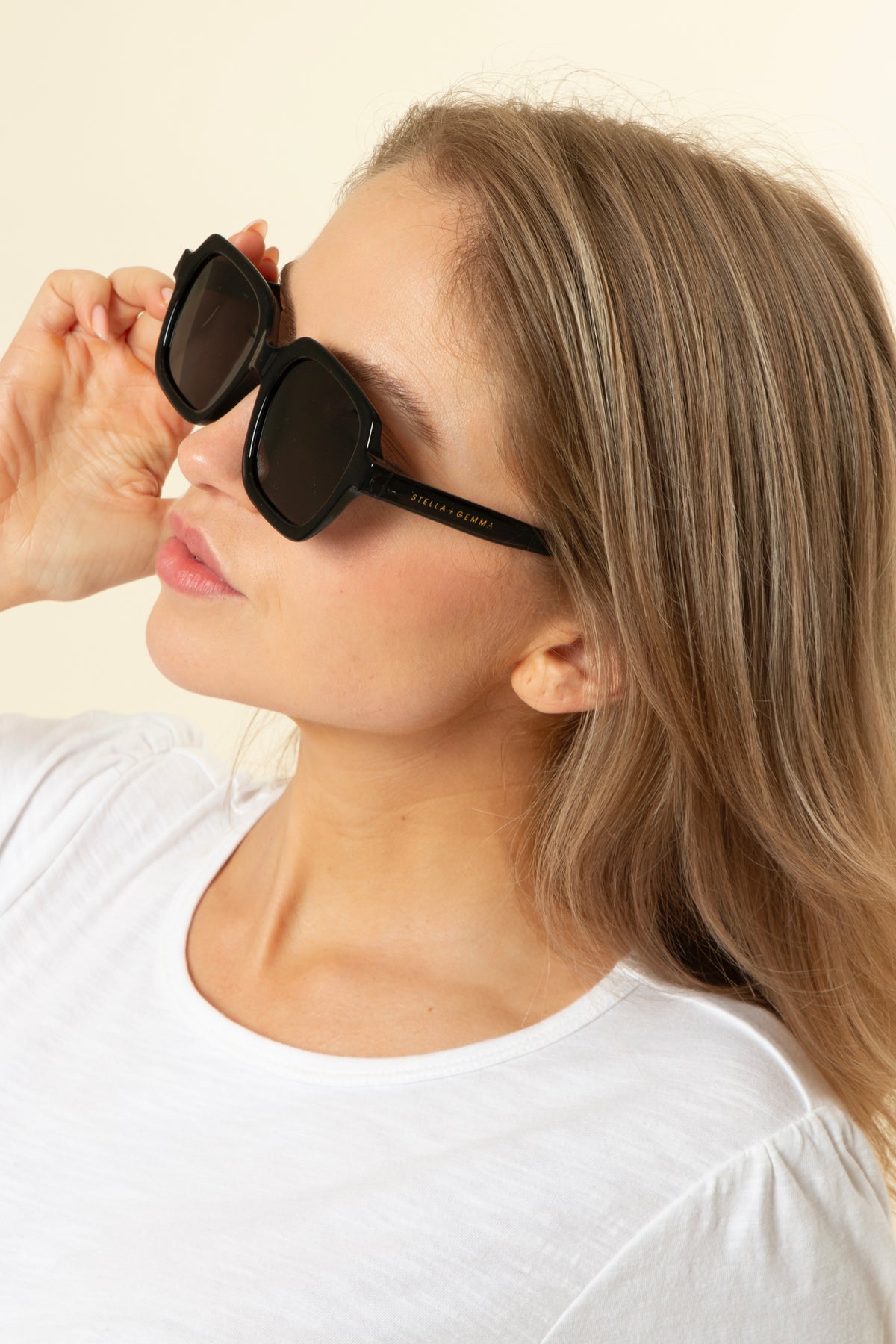 Gisele Black Sunglasses