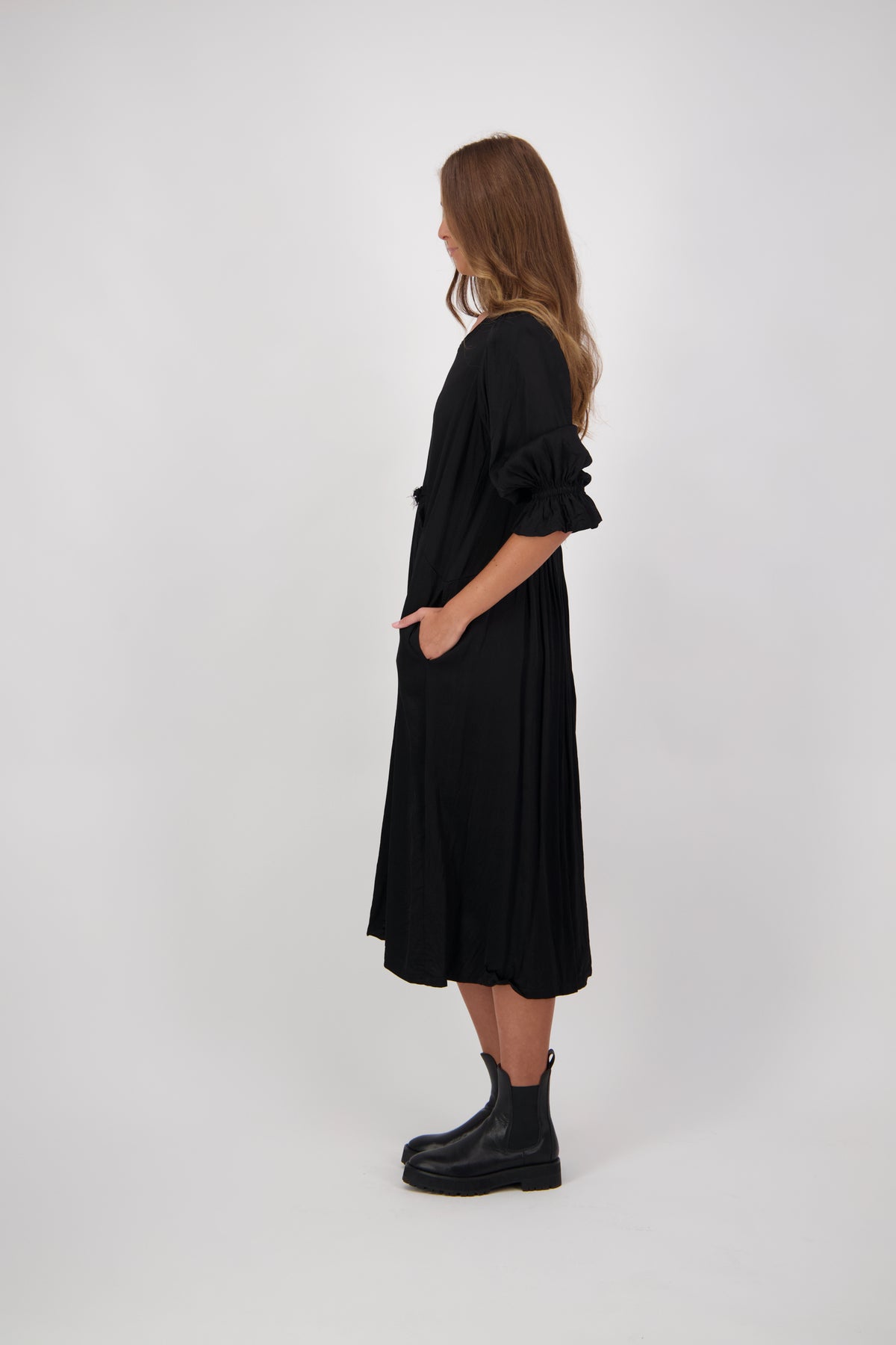 Capri Dress Black