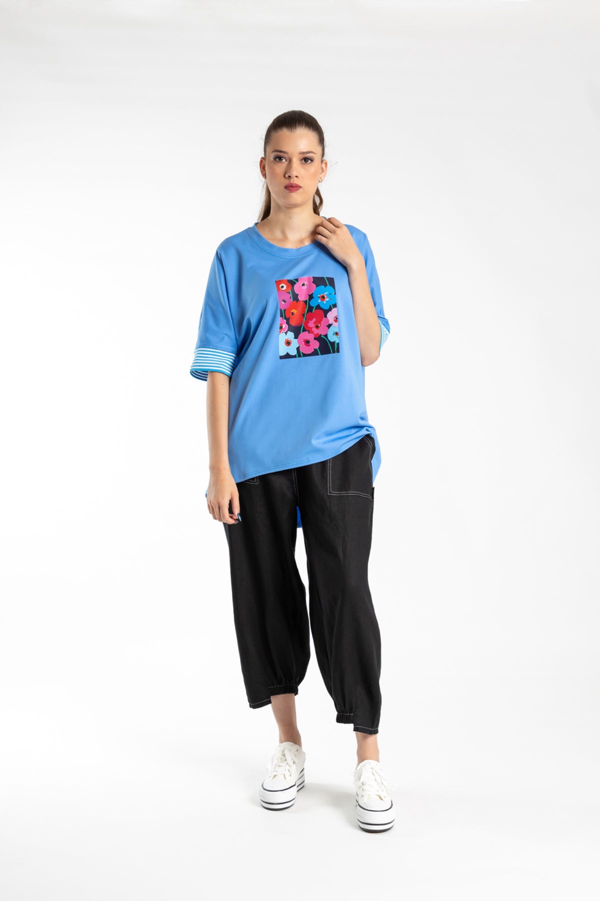Relaxed Tee Blue Flower
