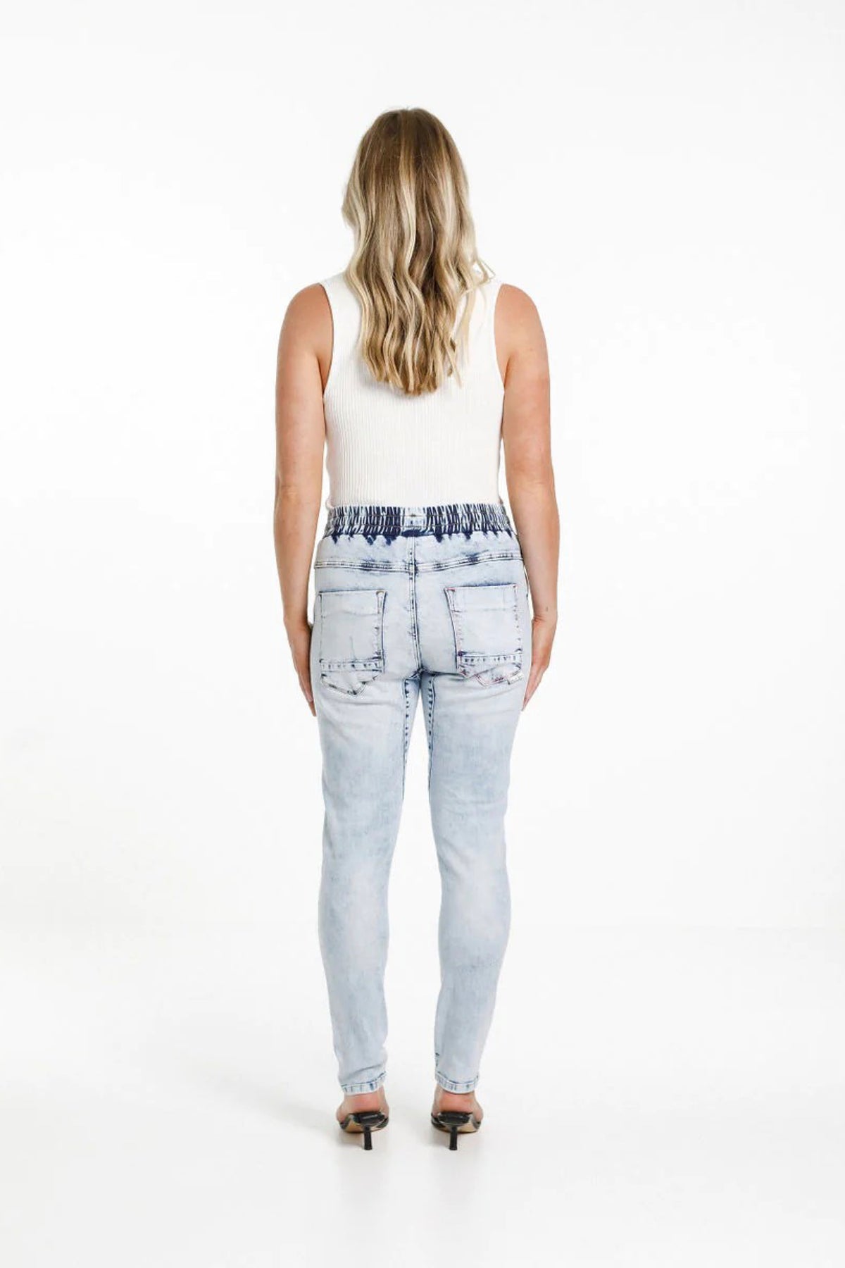 Misfit Jeans Snow Wash