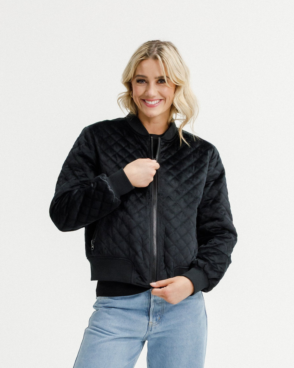 Wyld Bomber Black Quilt