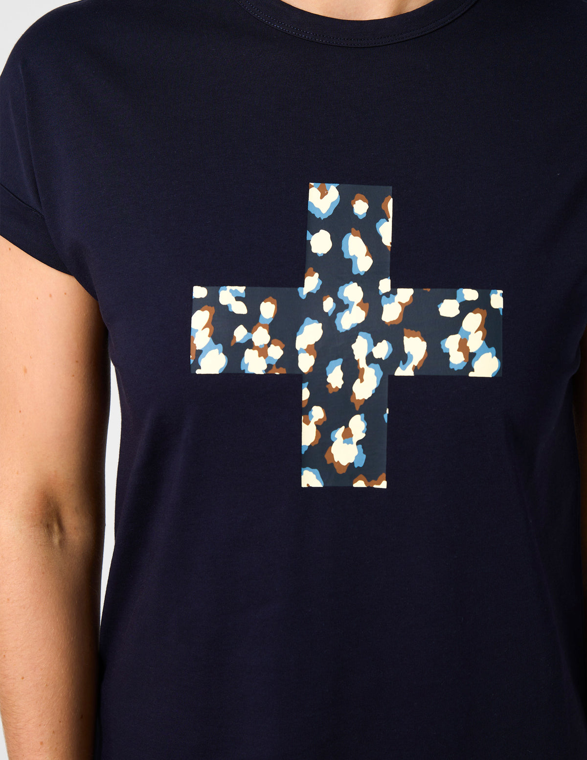 Soho Cuff Tee Deep Navy Leopard Cross