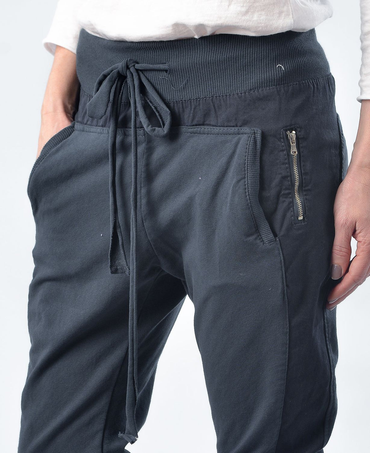 The Ultimate Jogger Navy