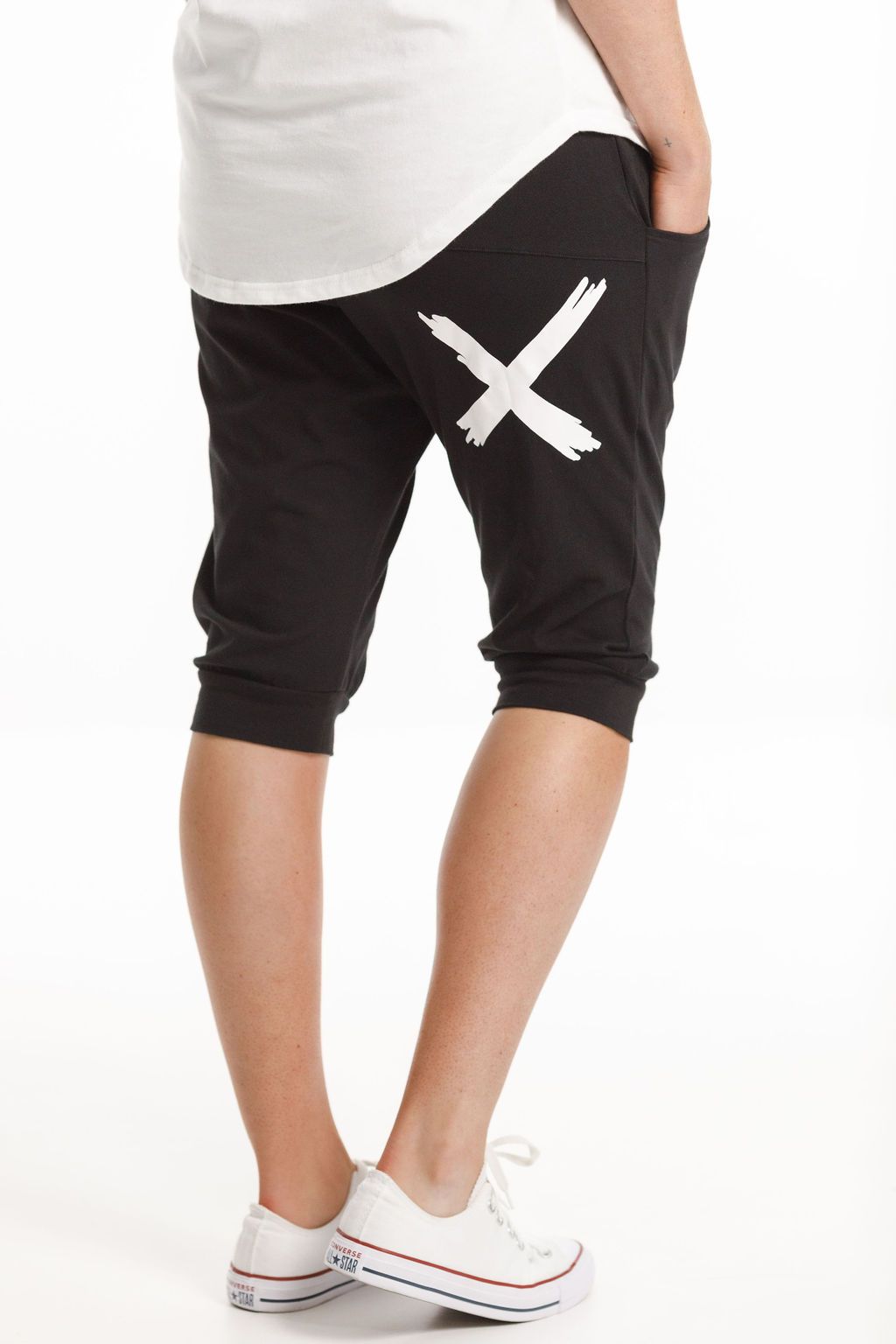 3/4 Apartment Pants Black With White X Print