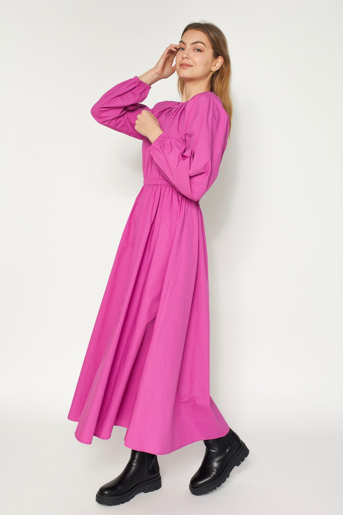 Alexis Dress Electric Pink