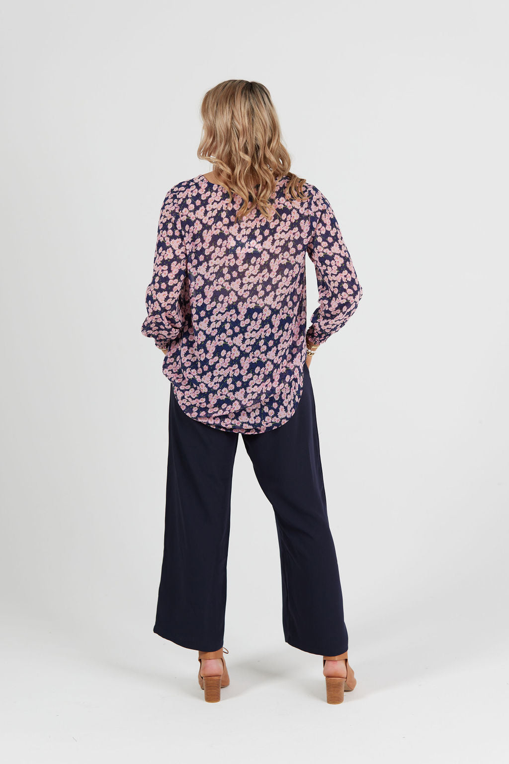 Lillian Pant Navy